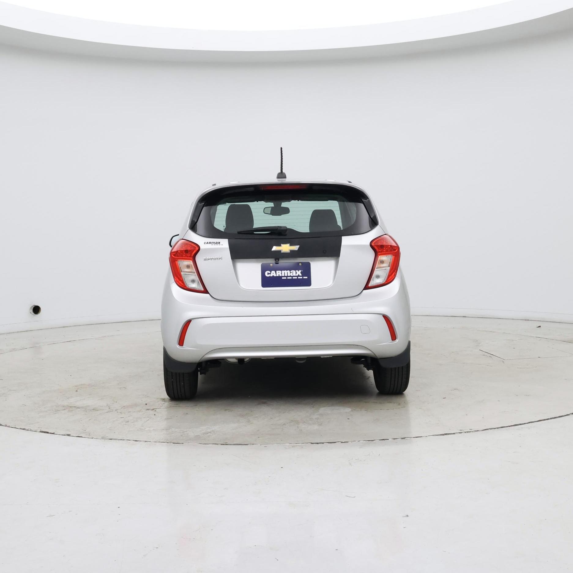 Thumbnail: 2017 Chevrolet Spark - 6