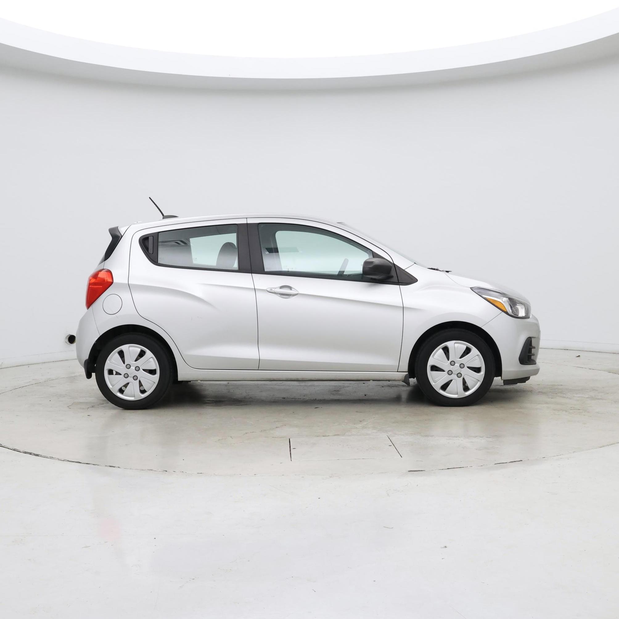 Thumbnail: 2017 Chevrolet Spark - 7
