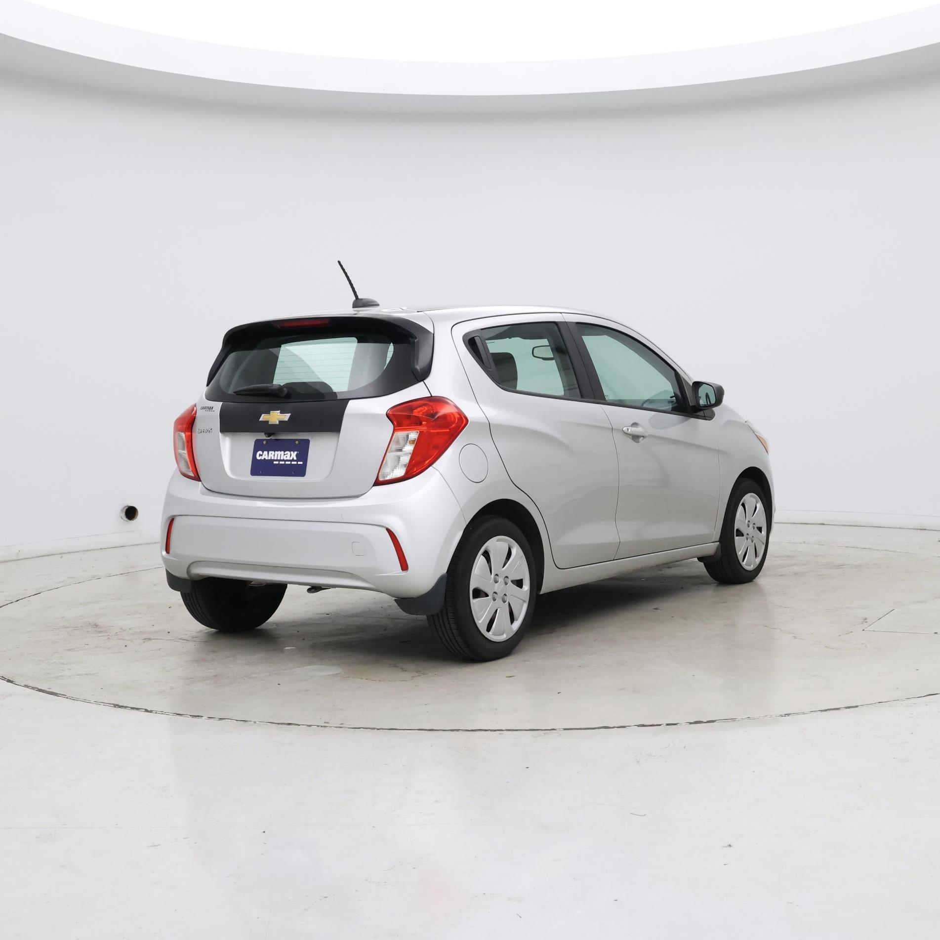 Thumbnail: 2017 Chevrolet Spark - 8