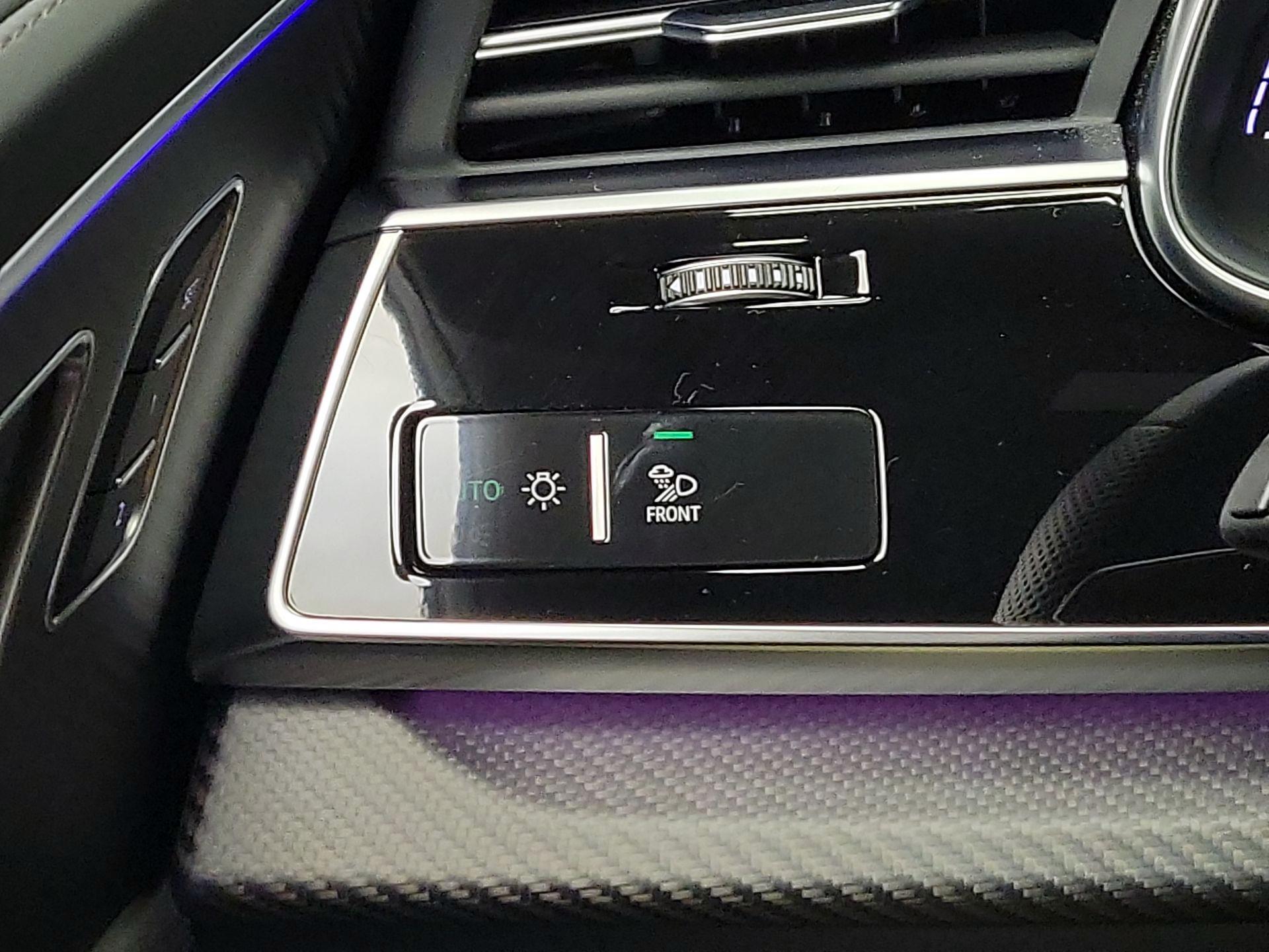 Thumbnail: 2024 Audi SQ8 - 13