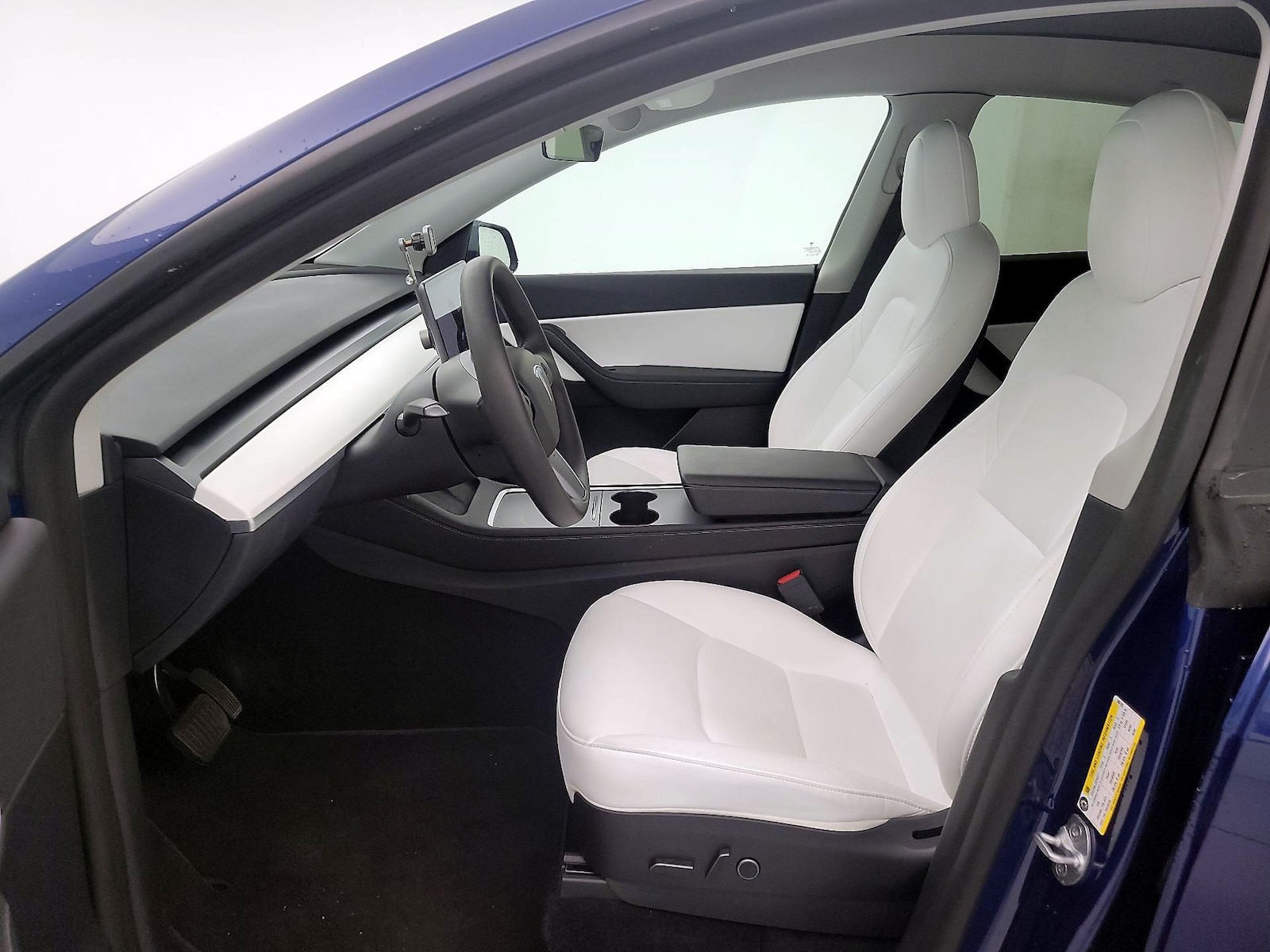2022 Tesla Model Y Long Range - Photo 12