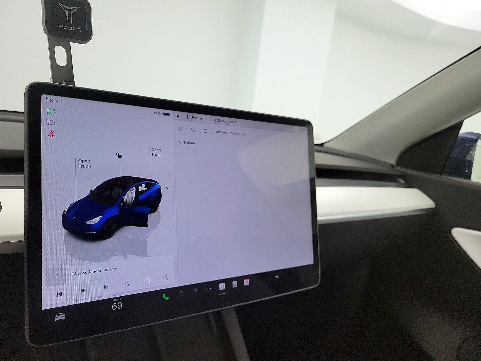 2022 Tesla Model Y Long Range - Photo 16