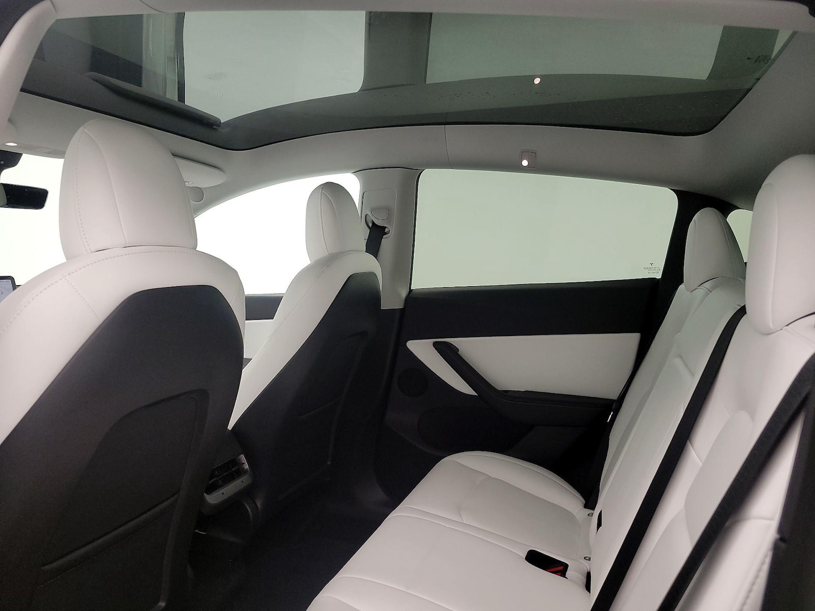 2022 Tesla Model Y Long Range - Photo 20