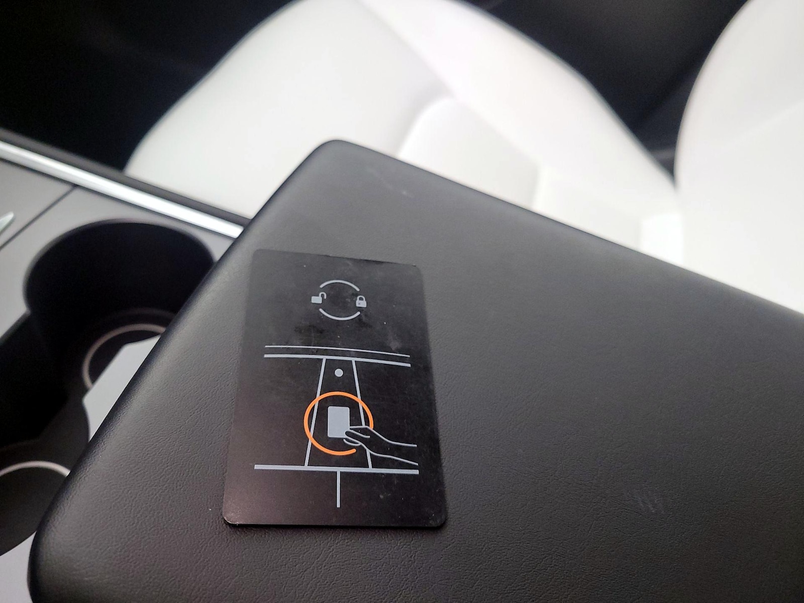 2022 Tesla Model Y Long Range - Photo 24
