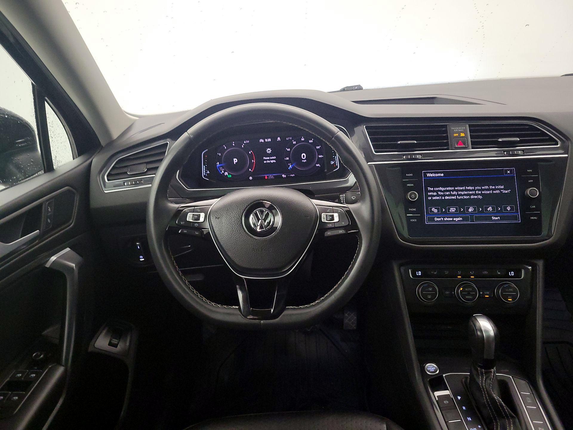 Thumbnail: 2021 Volkswagen Tiguan - 10