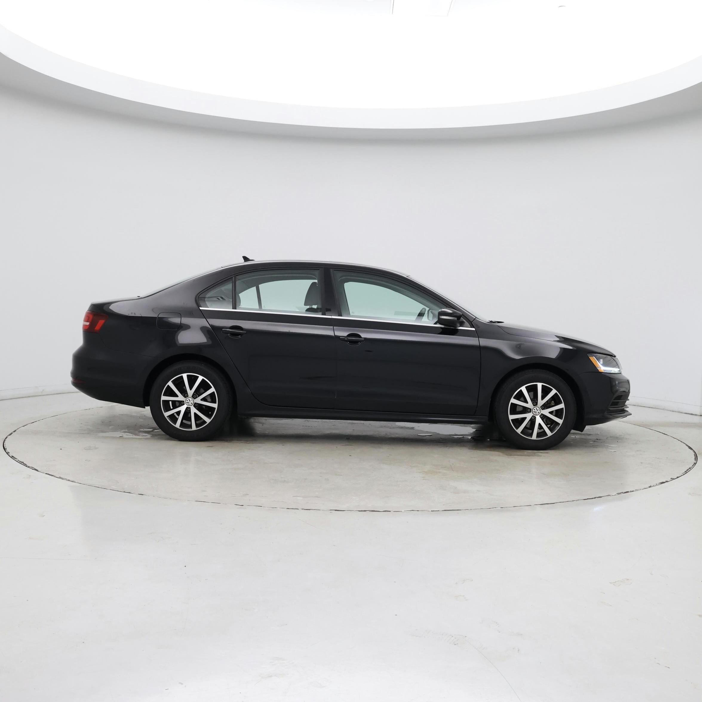 Thumbnail: 2017 Volkswagen Jetta - 7