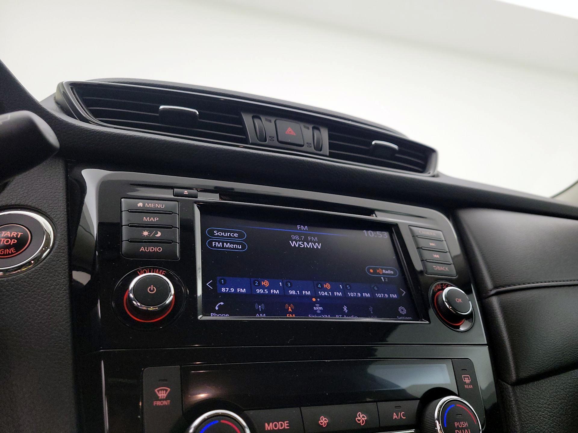 Thumbnail: 2018 Nissan Rogue - 15