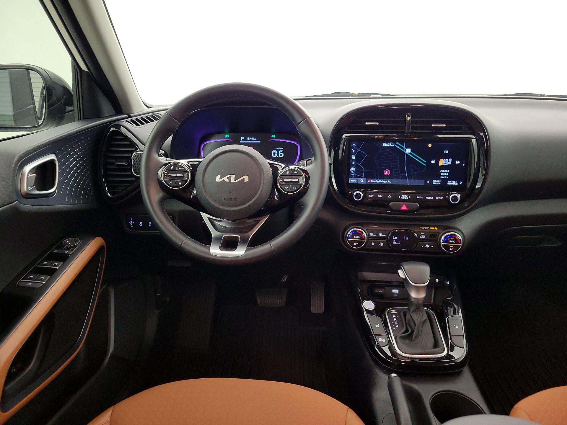 Thumbnail: 2025 Kia Soul - 10