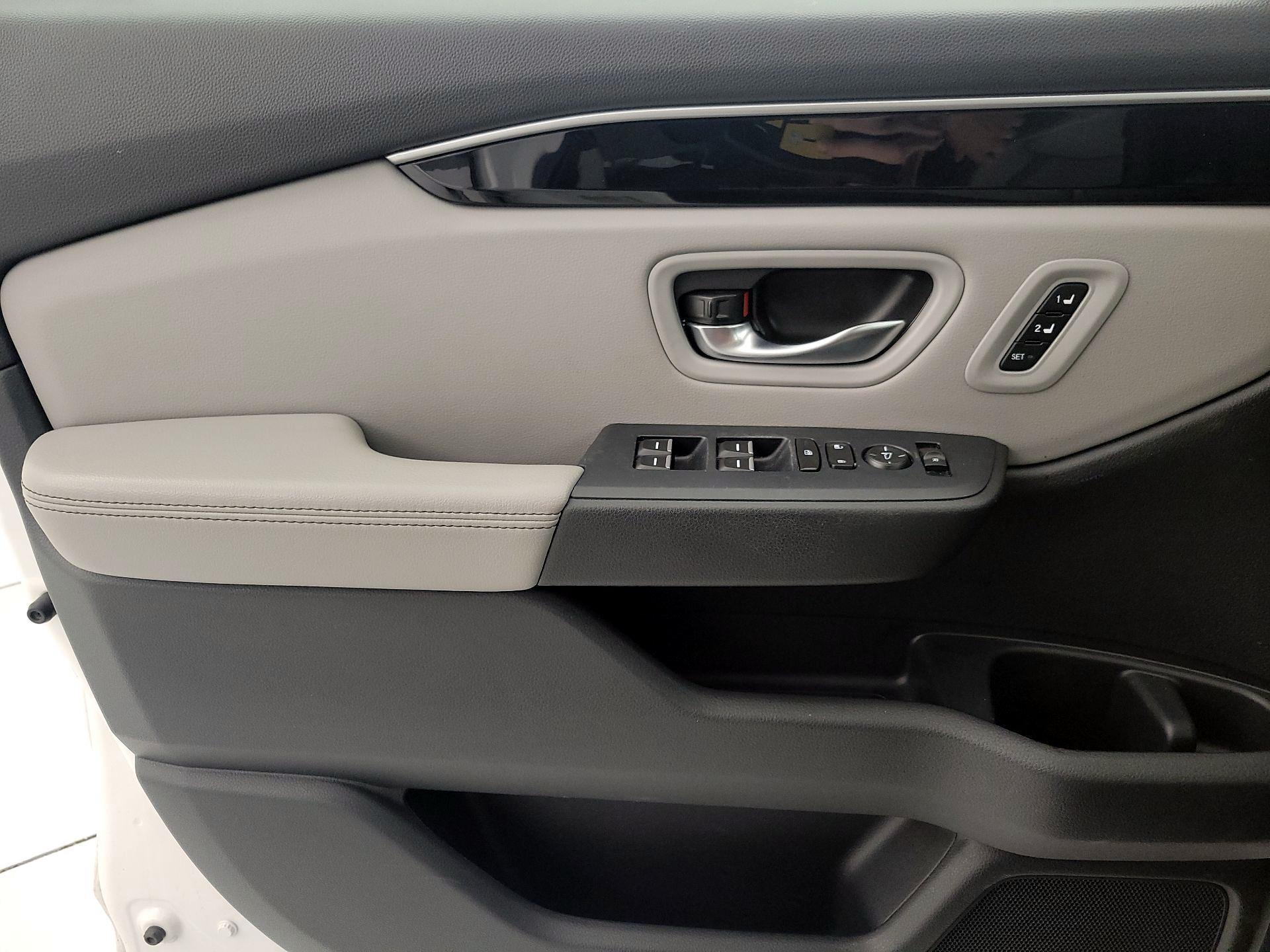 Thumbnail: 2025 Honda Pilot - 12