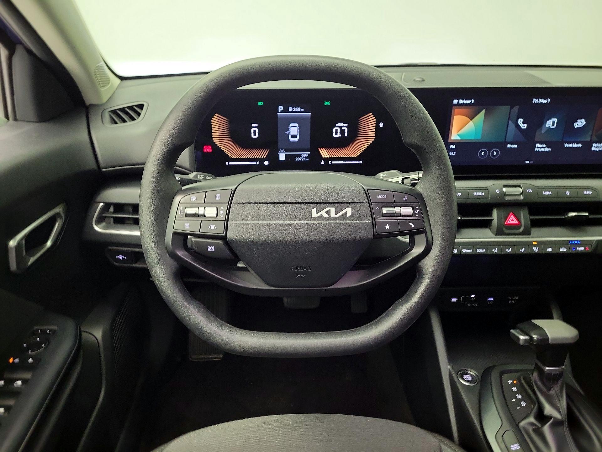 Thumbnail: 2025 Kia K4 - 10