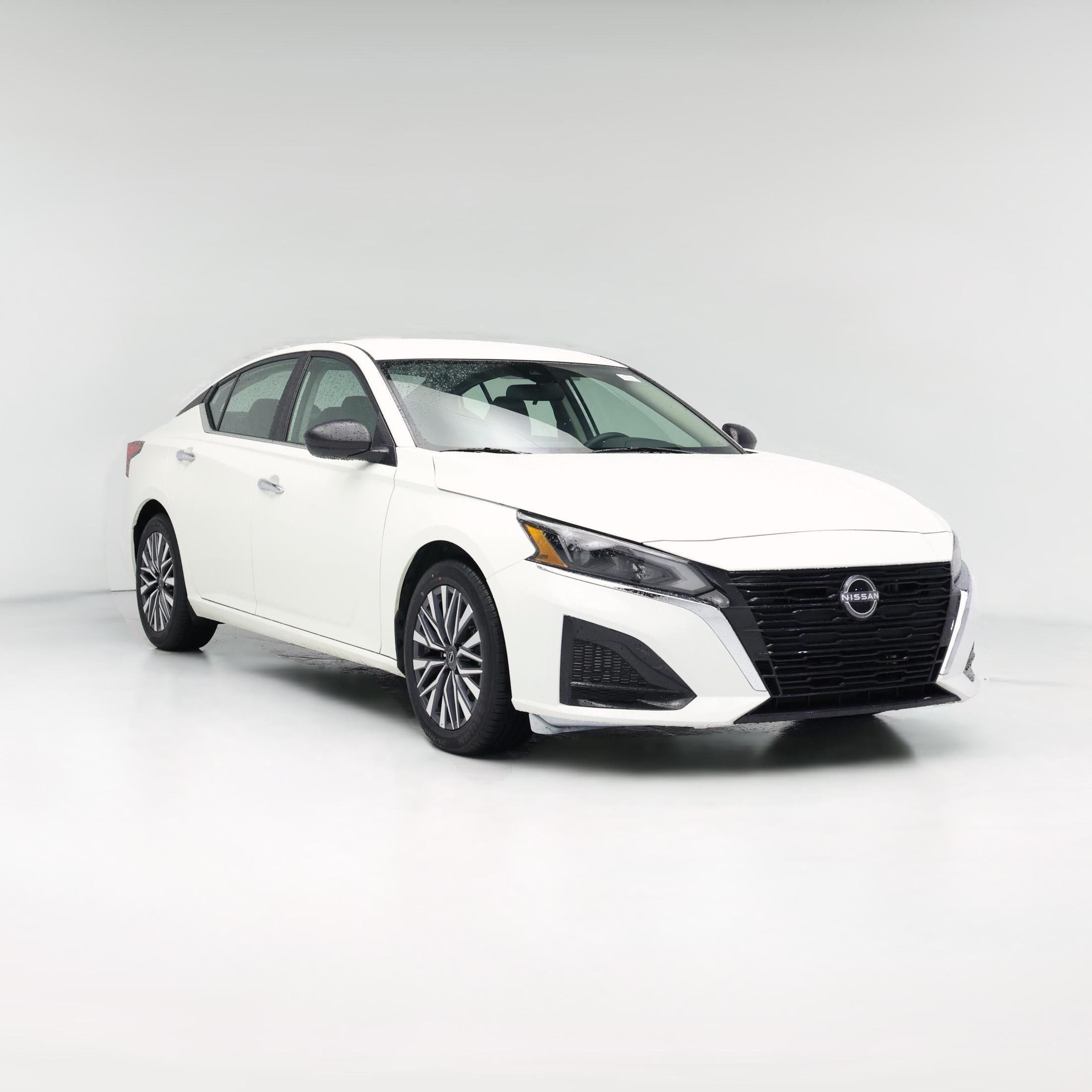 Thumbnail: 2025 Nissan Altima - 1