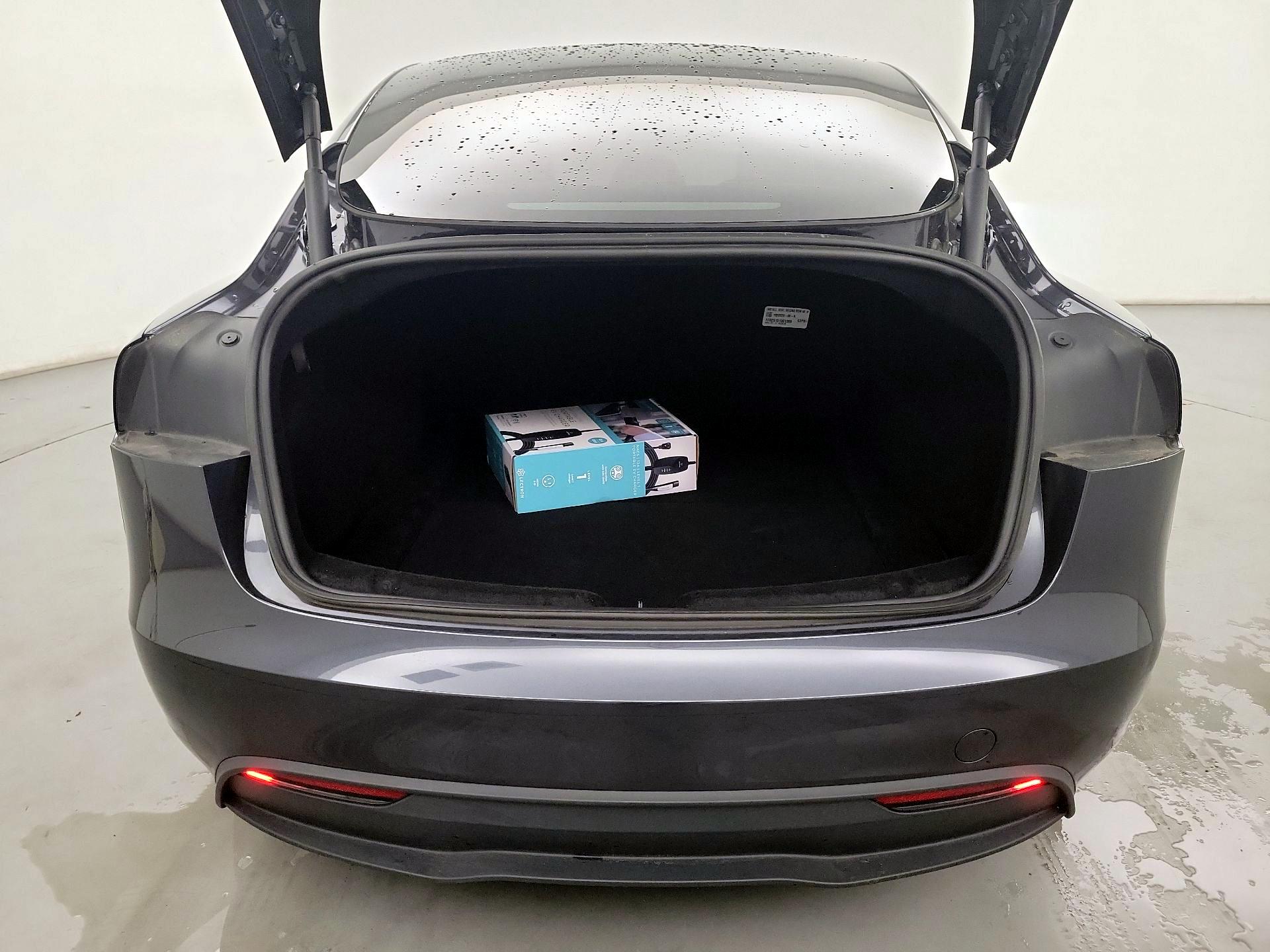 Thumbnail: 2025 Tesla Model 3 - 20