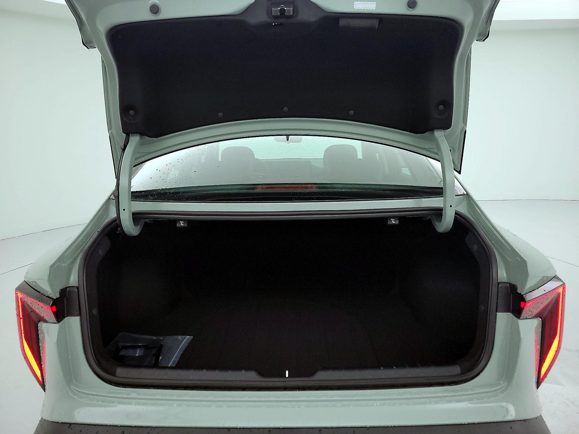 Thumbnail: 2025 Kia K4 - 20