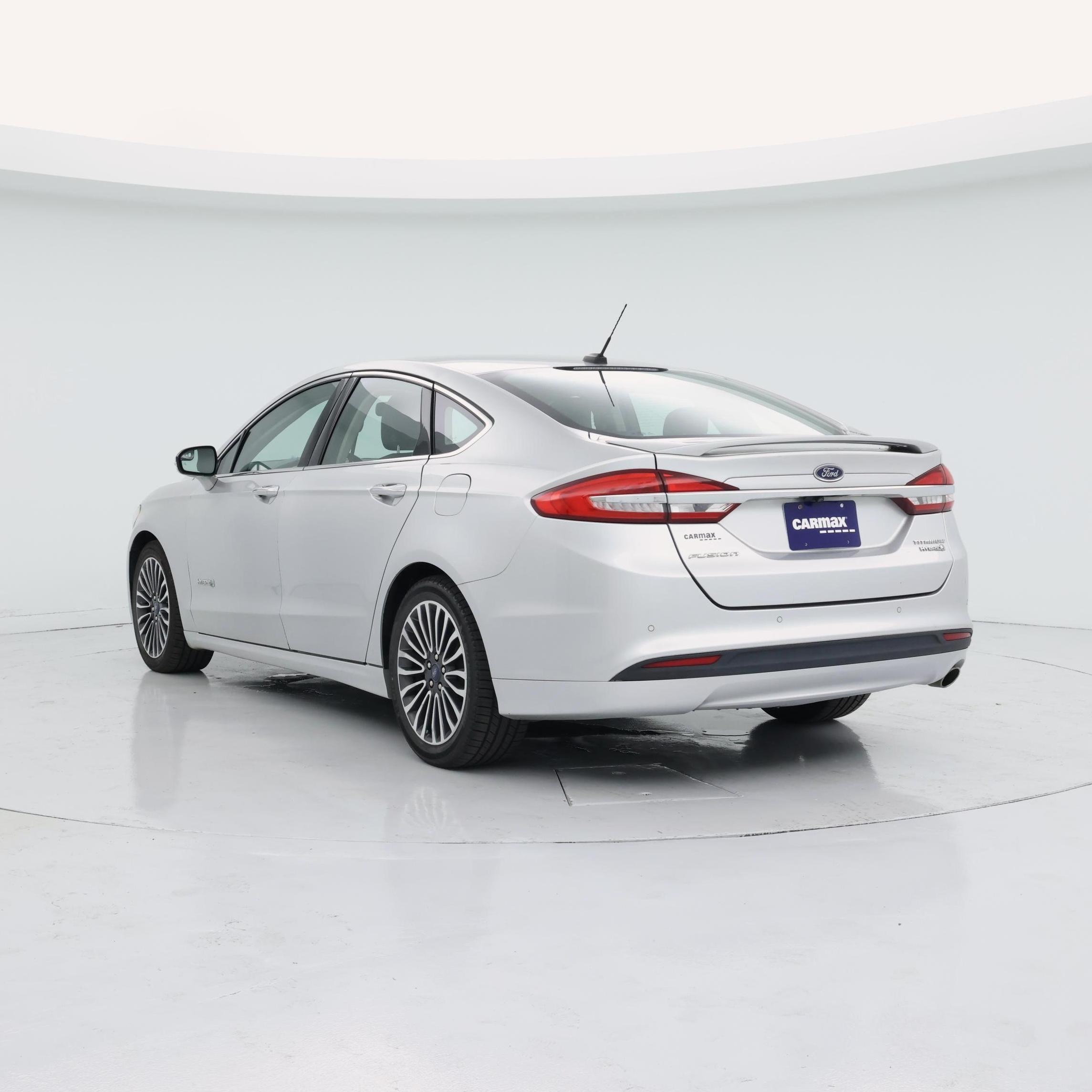 Thumbnail: 2017 Ford Fusion - 2
