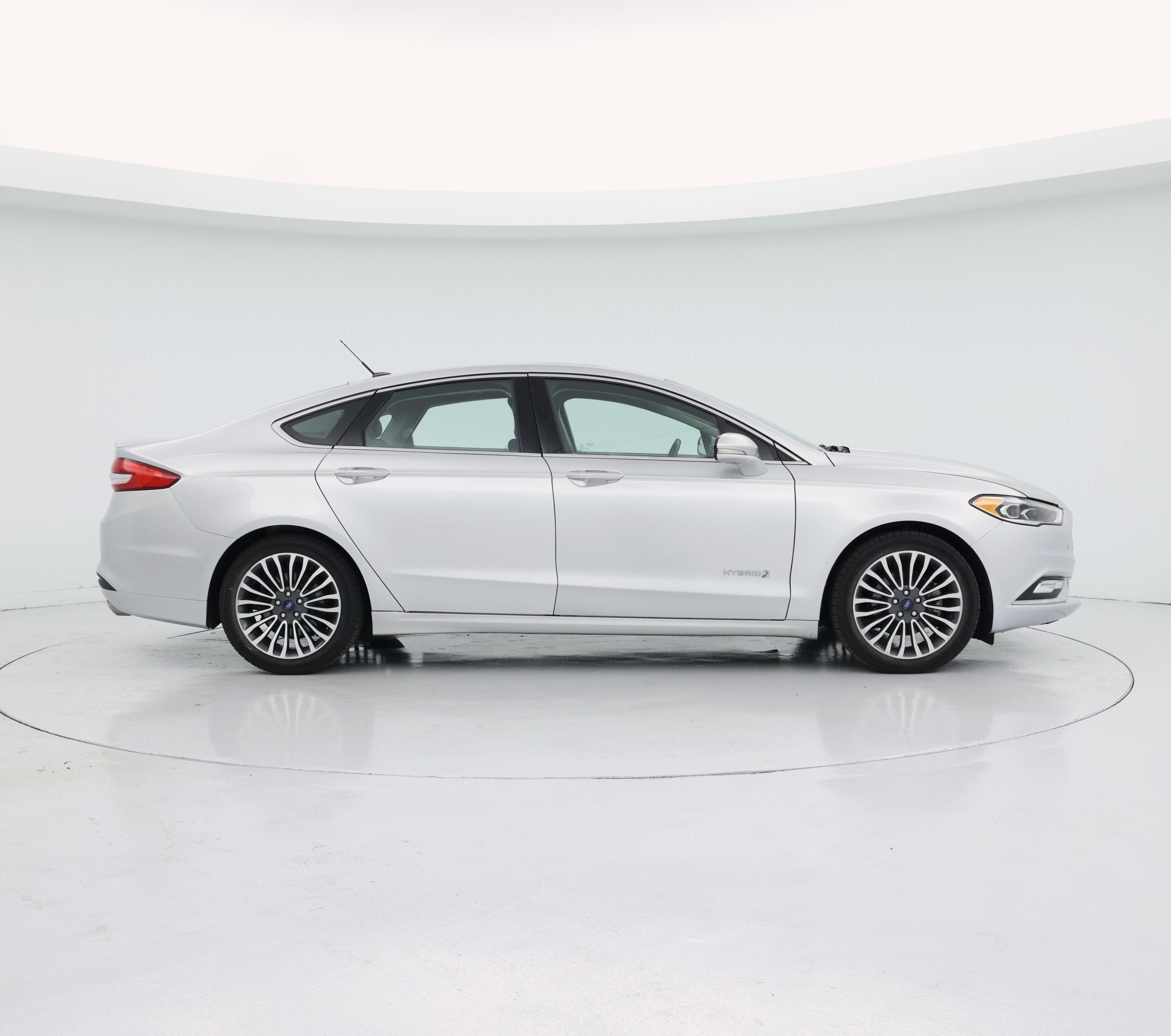 Thumbnail: 2017 Ford Fusion - 7