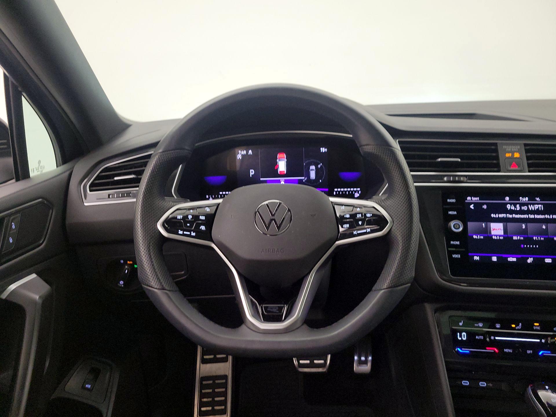 Thumbnail: 2024 Volkswagen Tiguan - 10