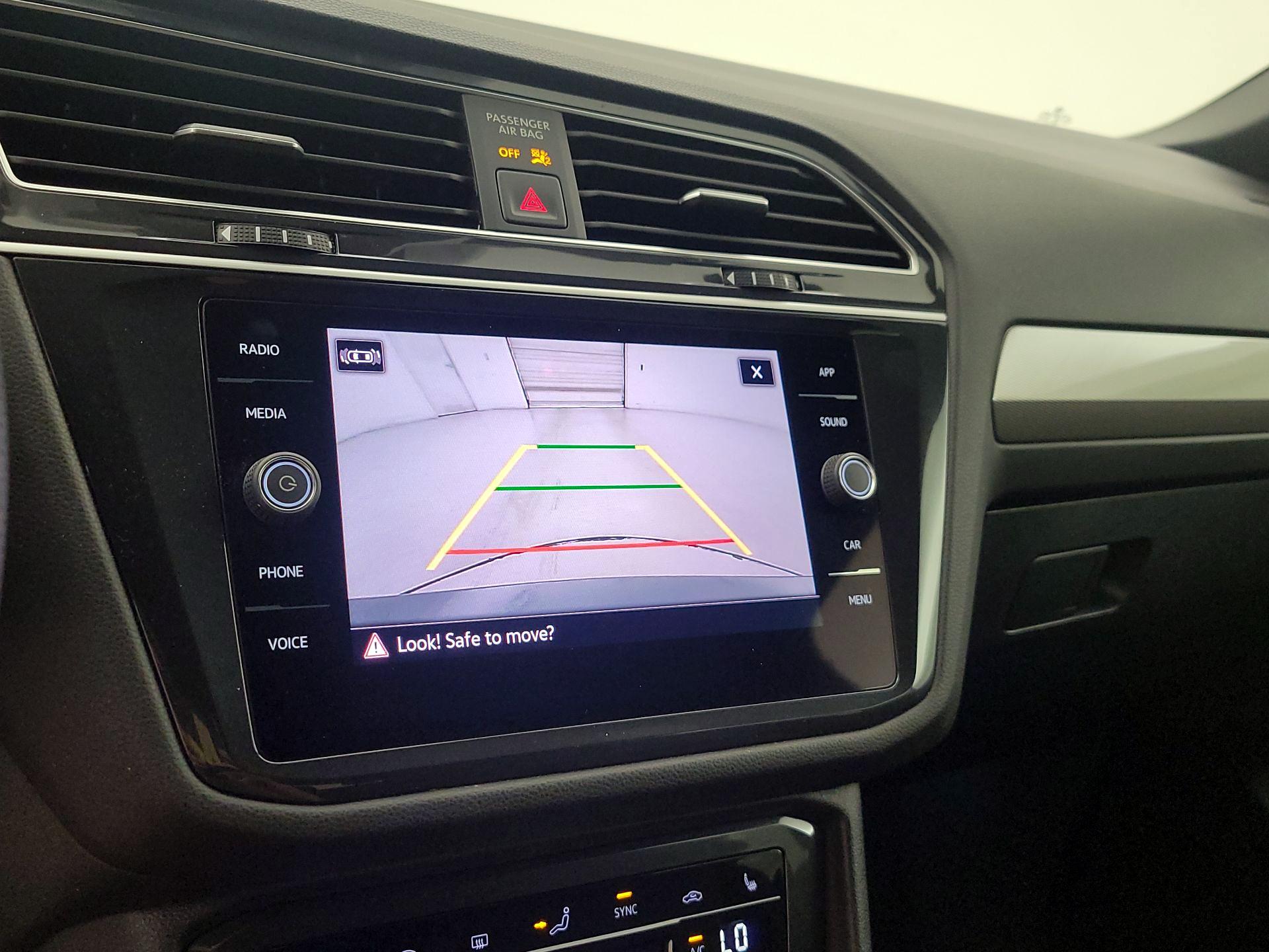 Thumbnail: 2024 Volkswagen Tiguan - 14