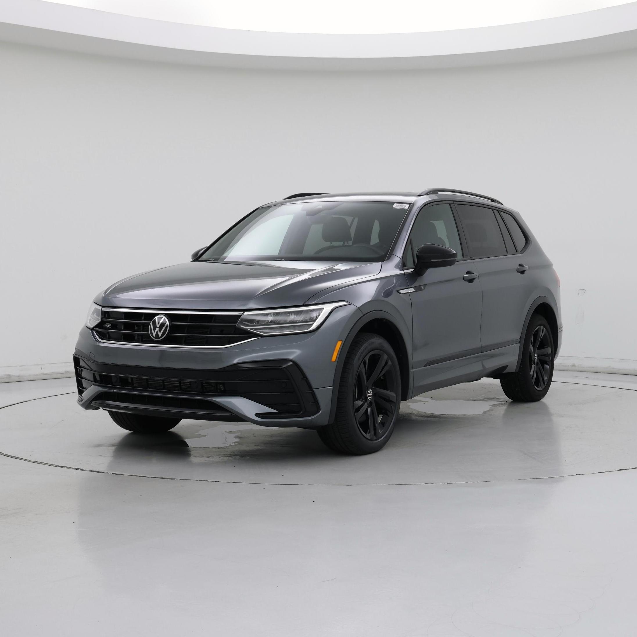 Thumbnail: 2024 Volkswagen Tiguan - 4
