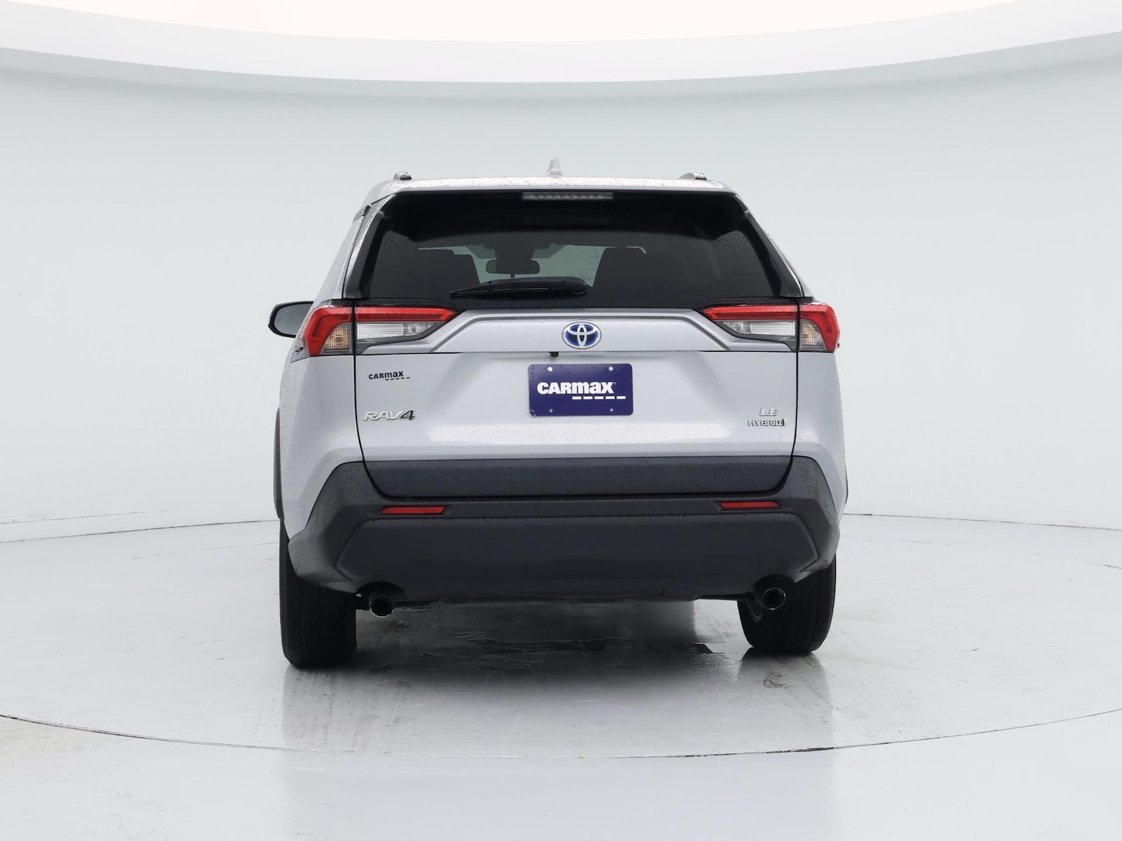 2024 Toyota RAV4 LE - Photo 7