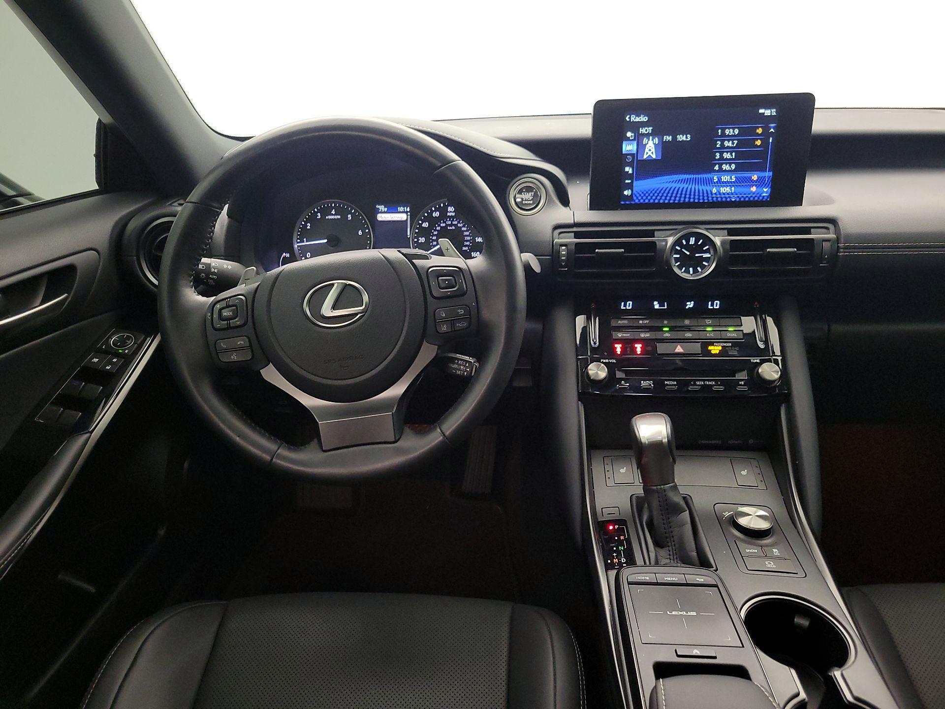 Thumbnail: 2025 Lexus IS - 10