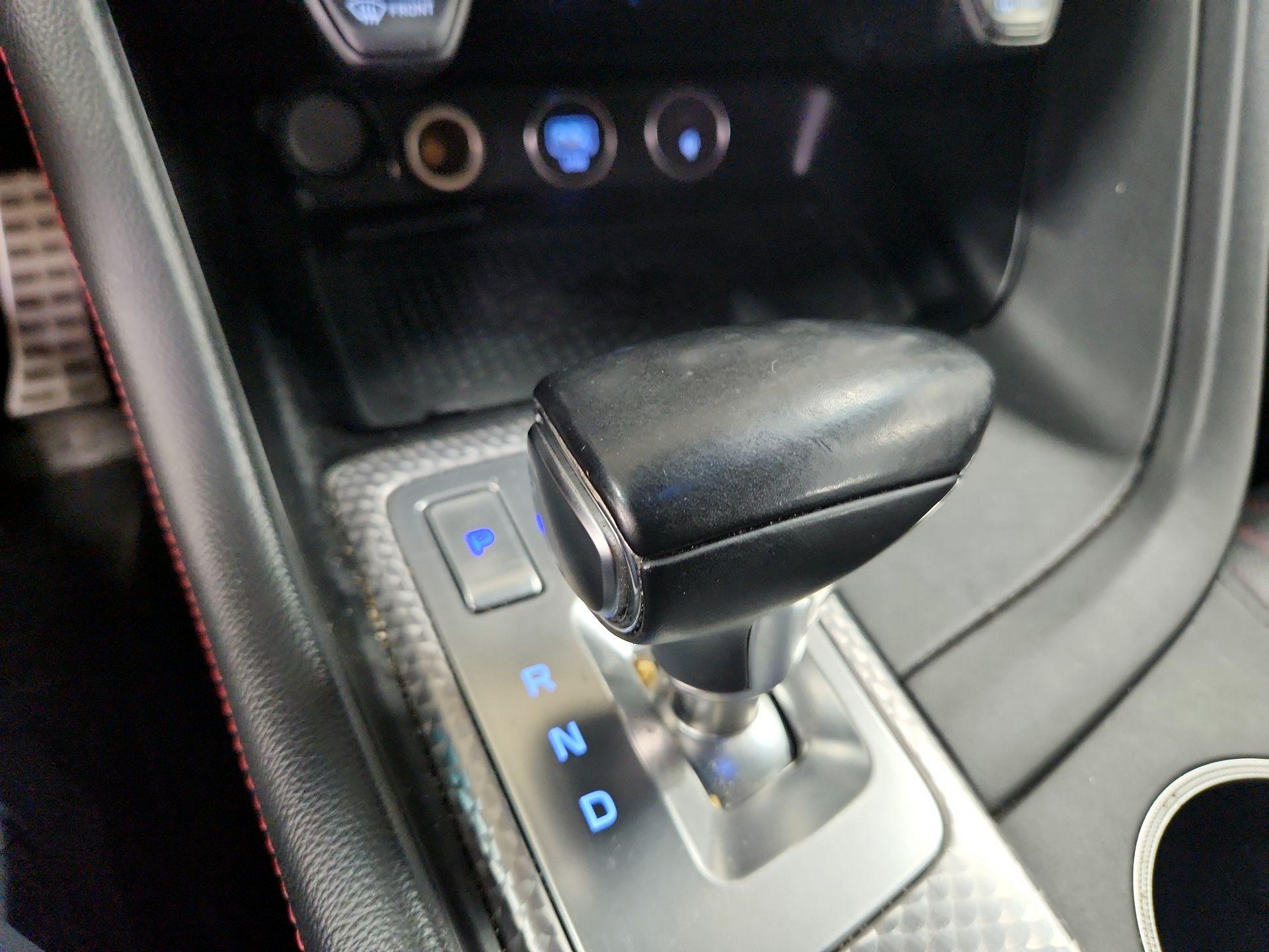 Thumbnail: 2023 Genesis G70 - 18