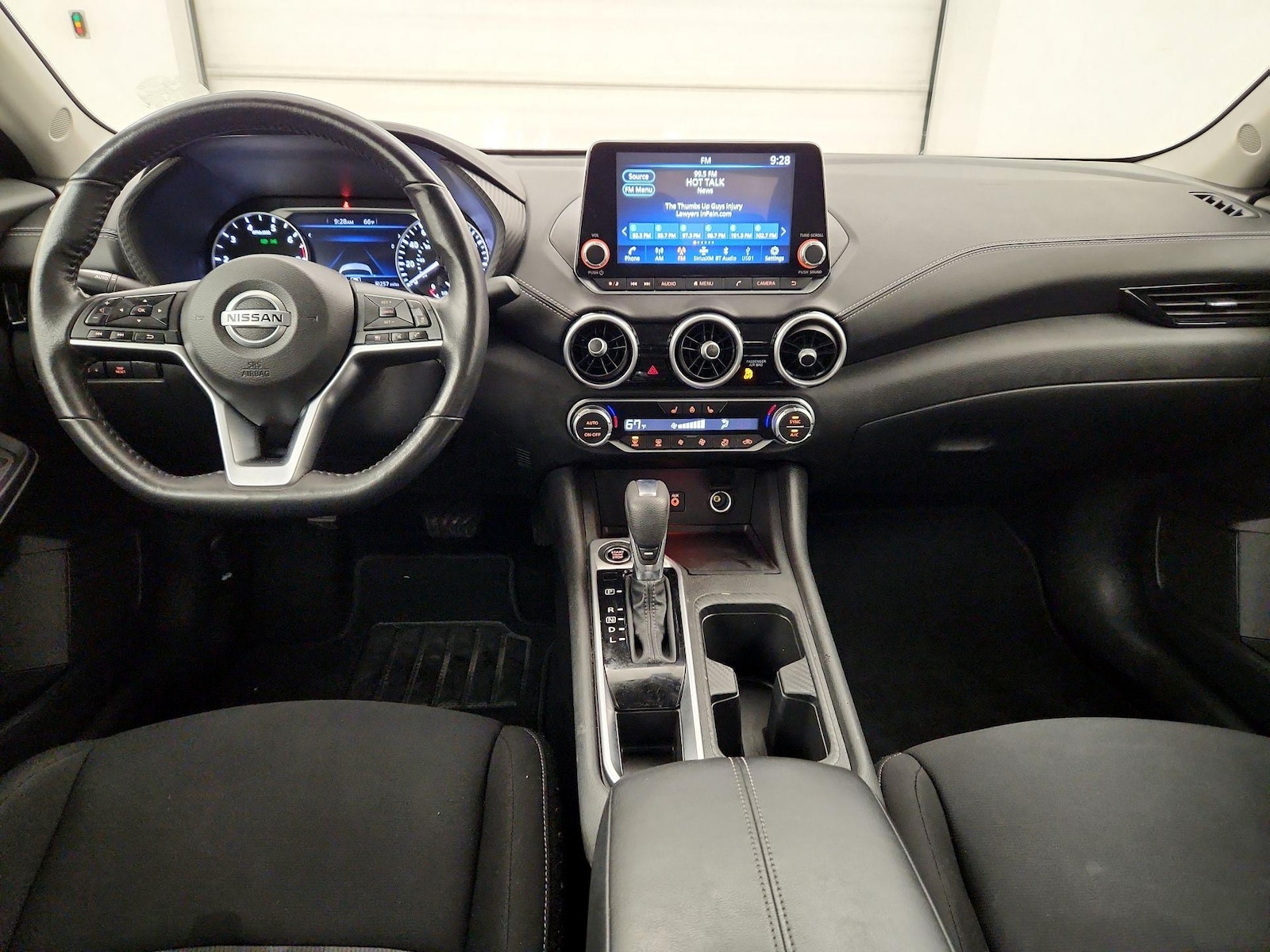 2022 Nissan Sentra SV - Photo 10