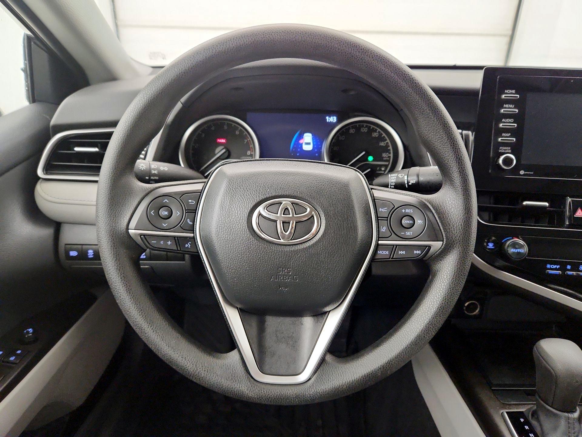 Thumbnail: 2023 Toyota Camry - 10