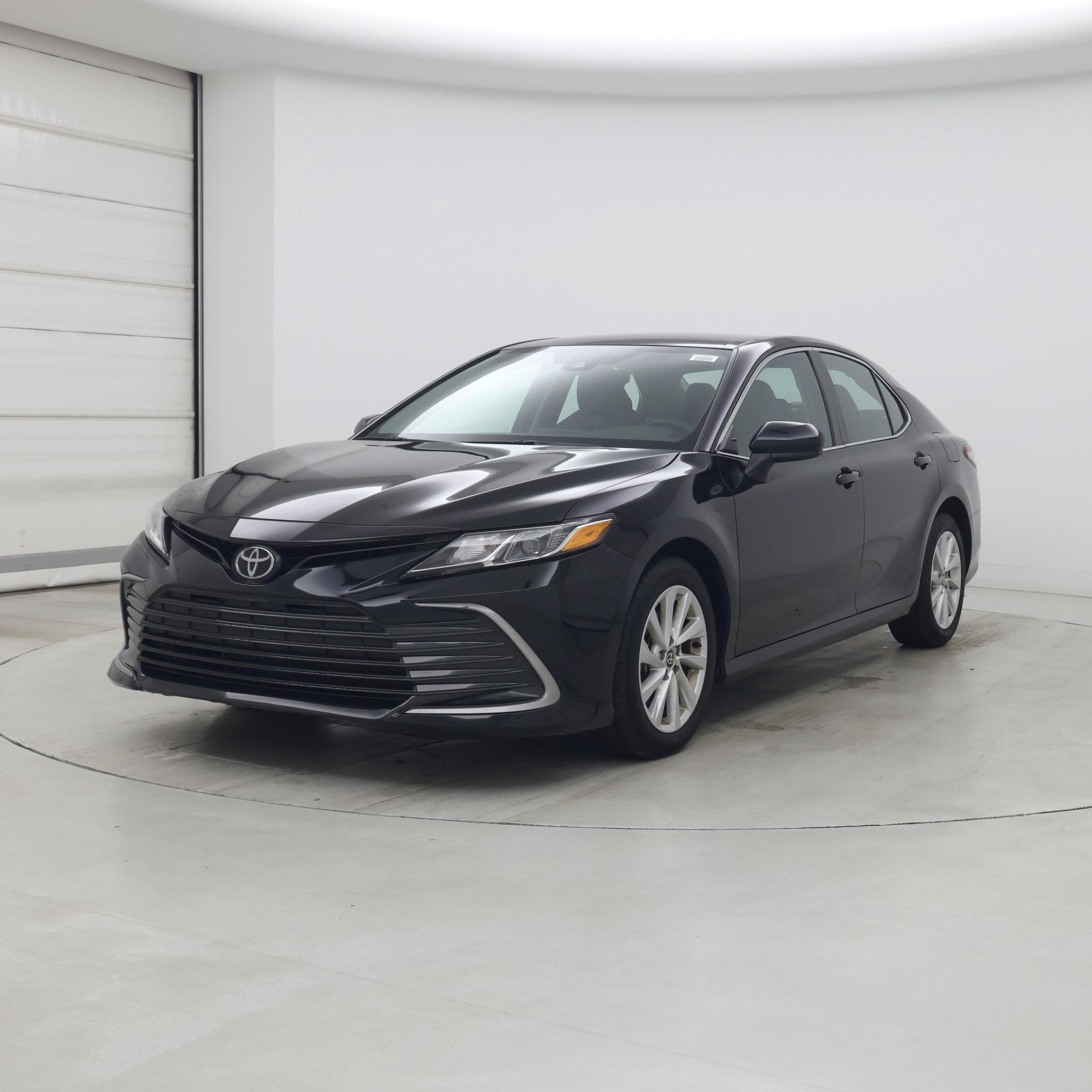 Thumbnail: 2023 Toyota Camry - 4