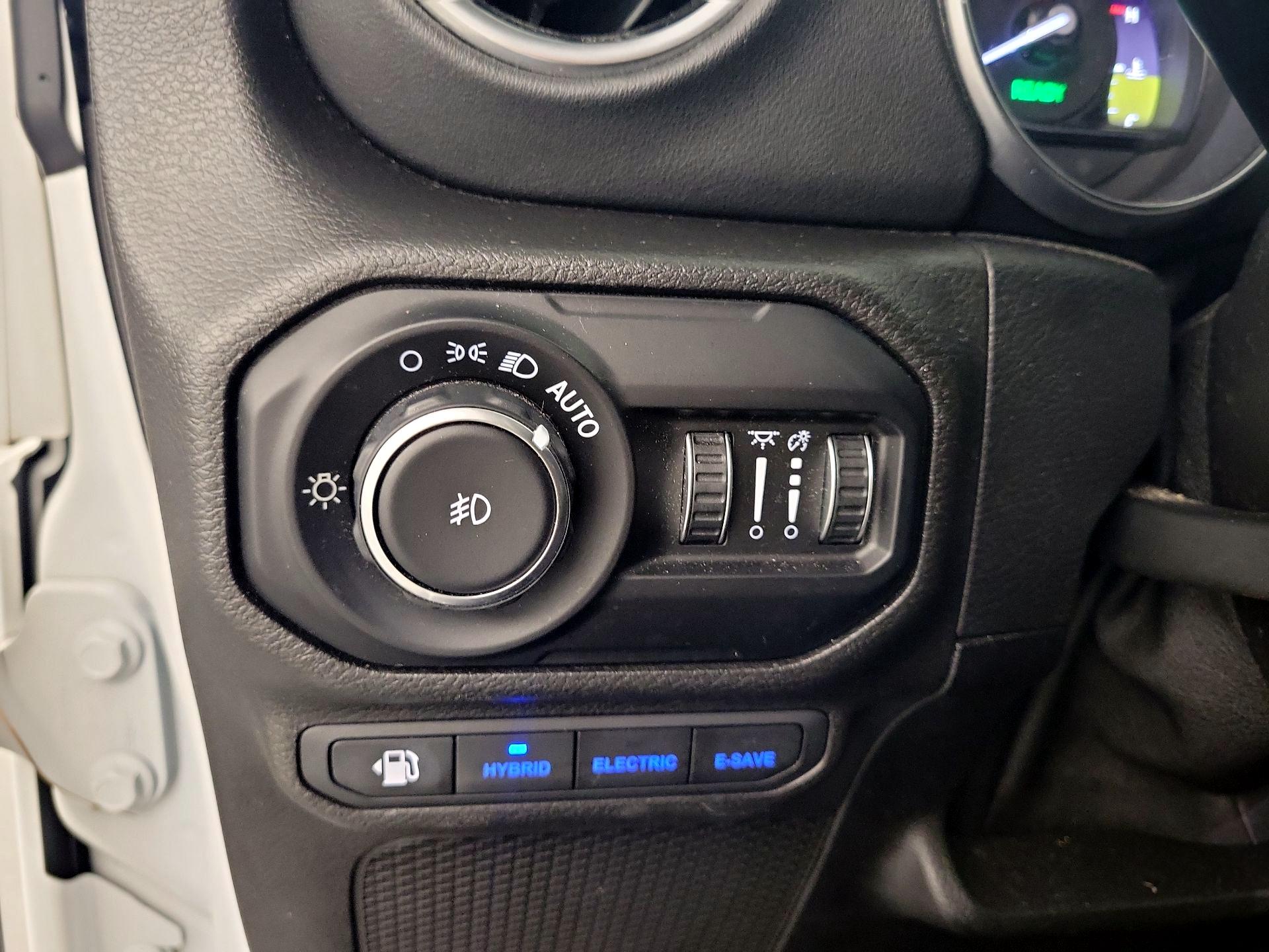 Thumbnail: 2021 Jeep Wrangler - 13