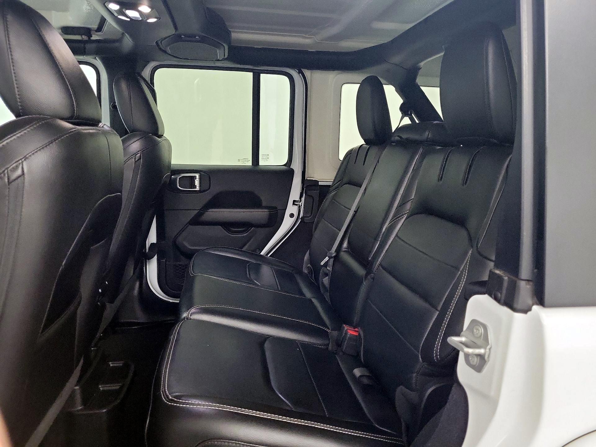 Thumbnail: 2021 Jeep Wrangler - 20