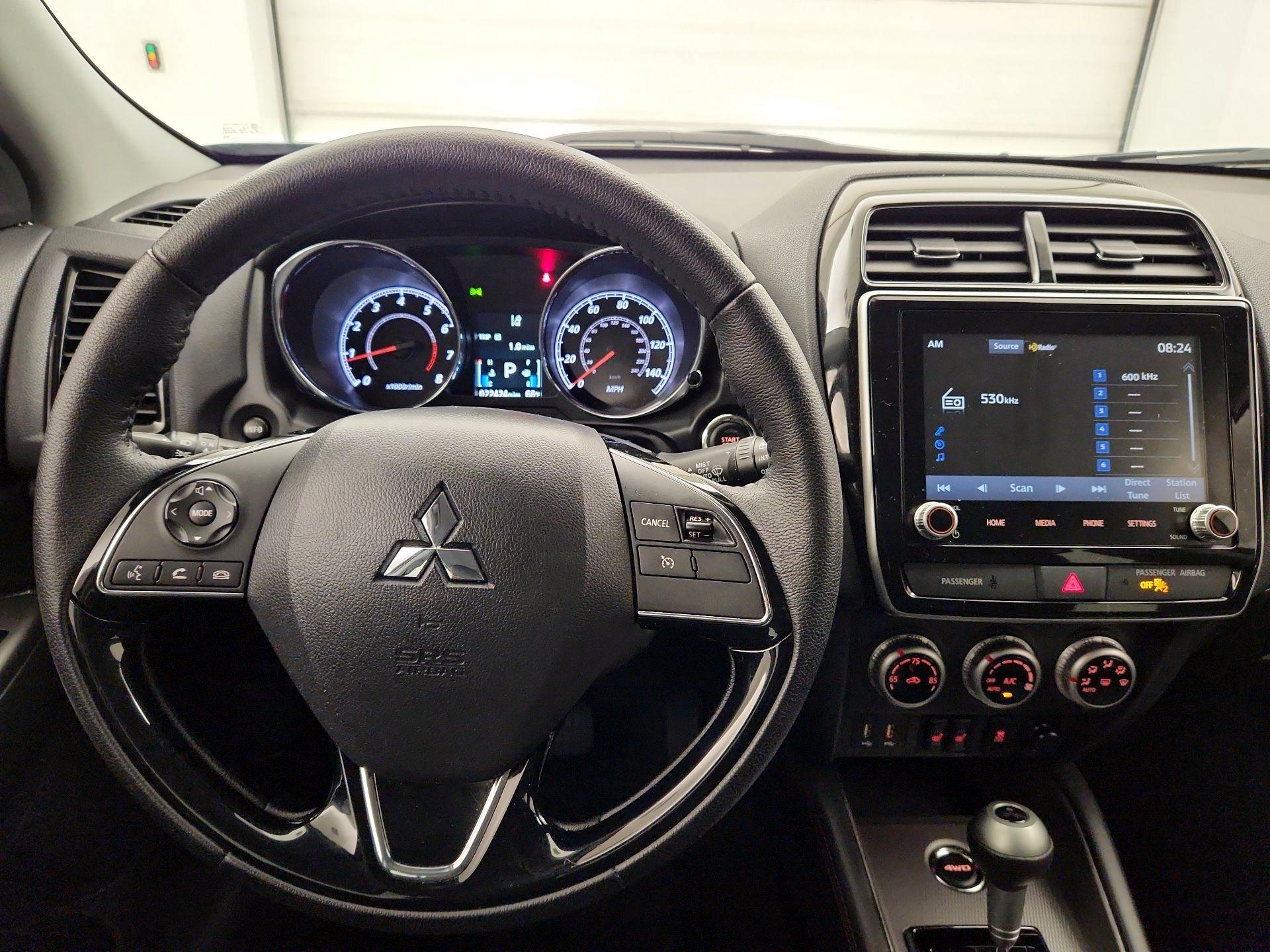 Thumbnail: 2023 Mitsubishi Outlander Sport - 10