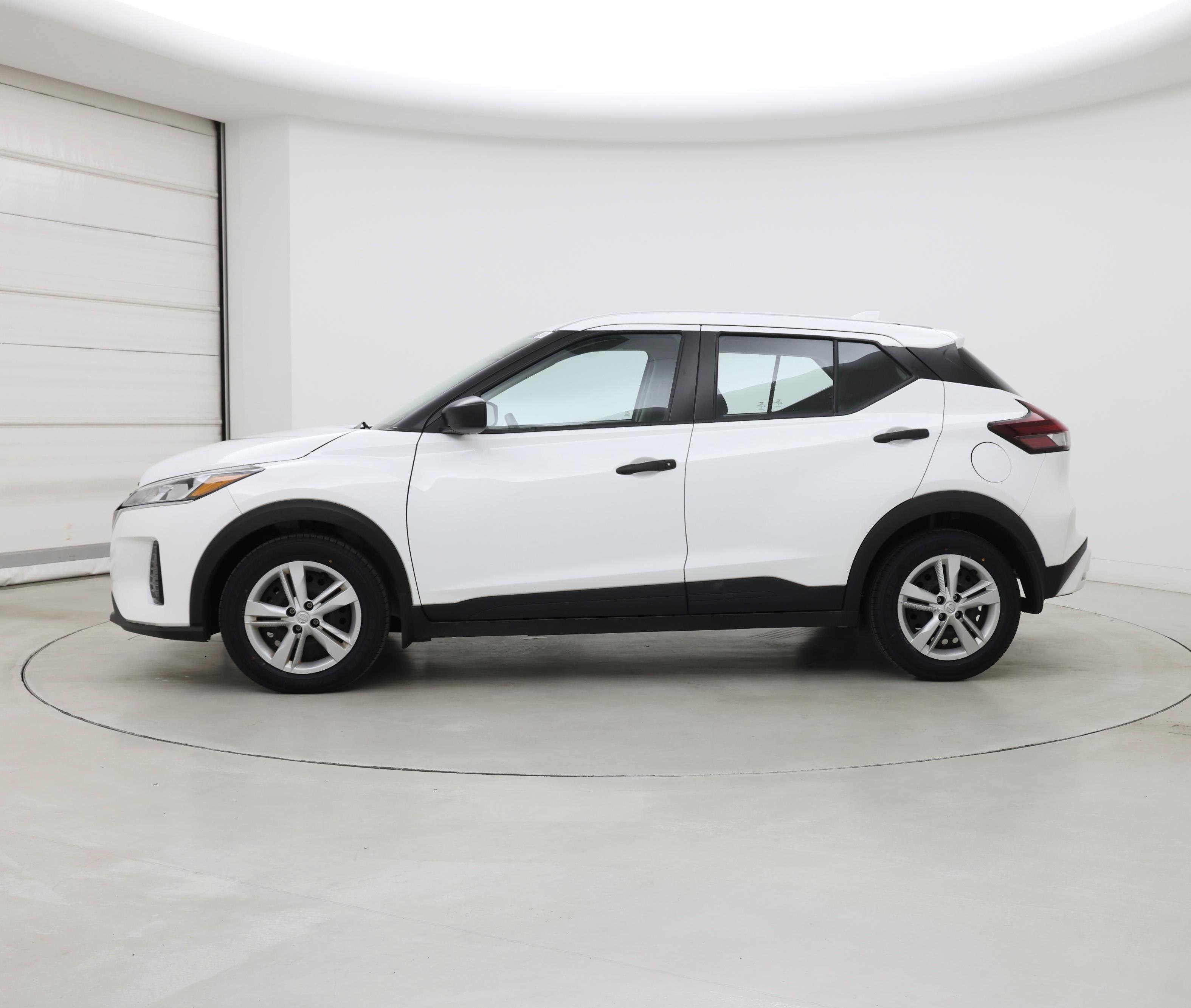 Thumbnail: 2024 Nissan Kicks - 3