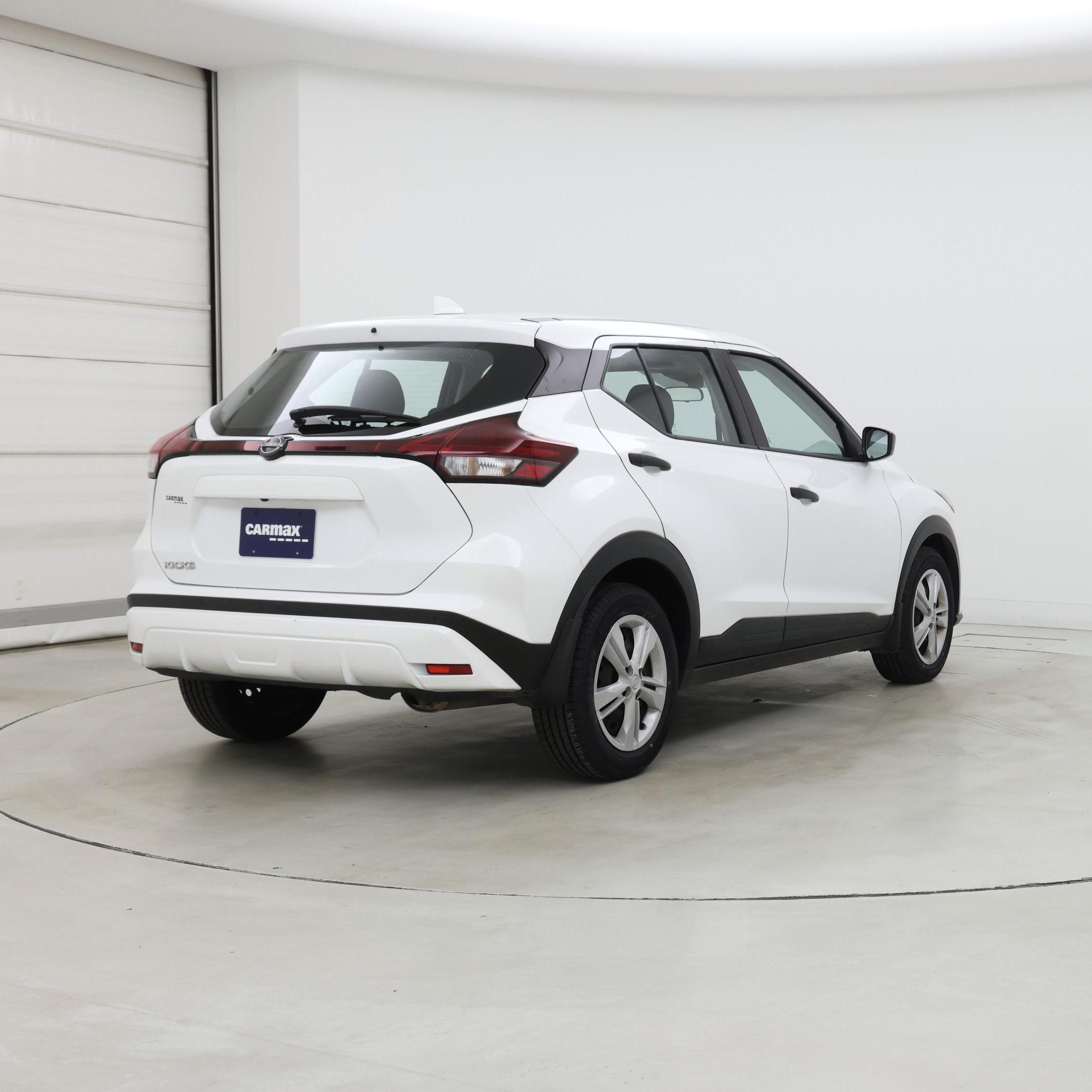Thumbnail: 2024 Nissan Kicks - 8