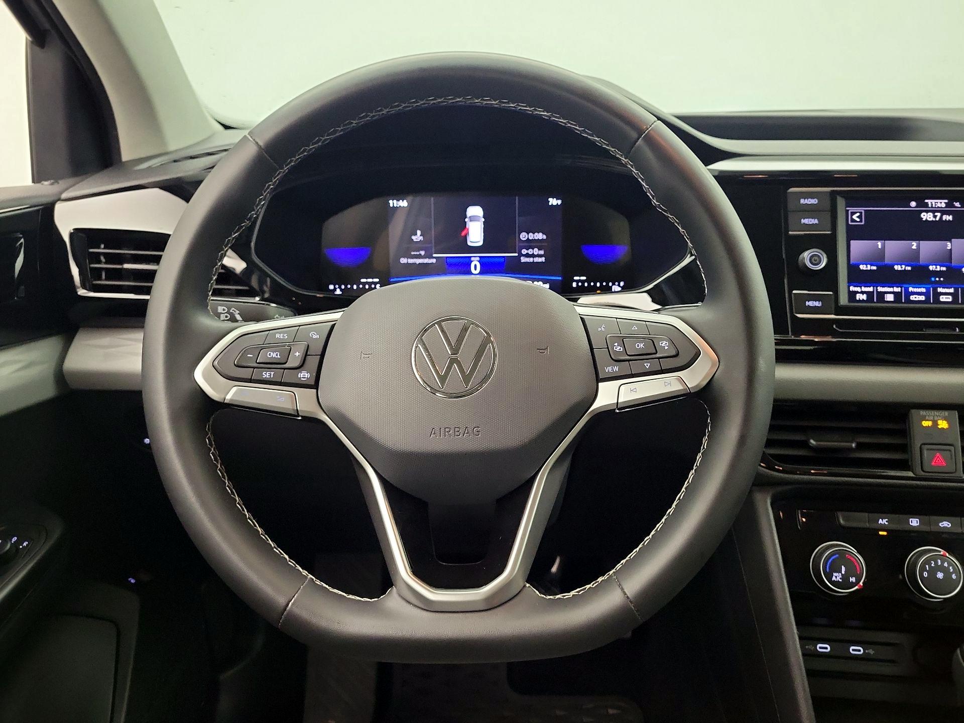 Thumbnail: 2023 Volkswagen Taos - 10
