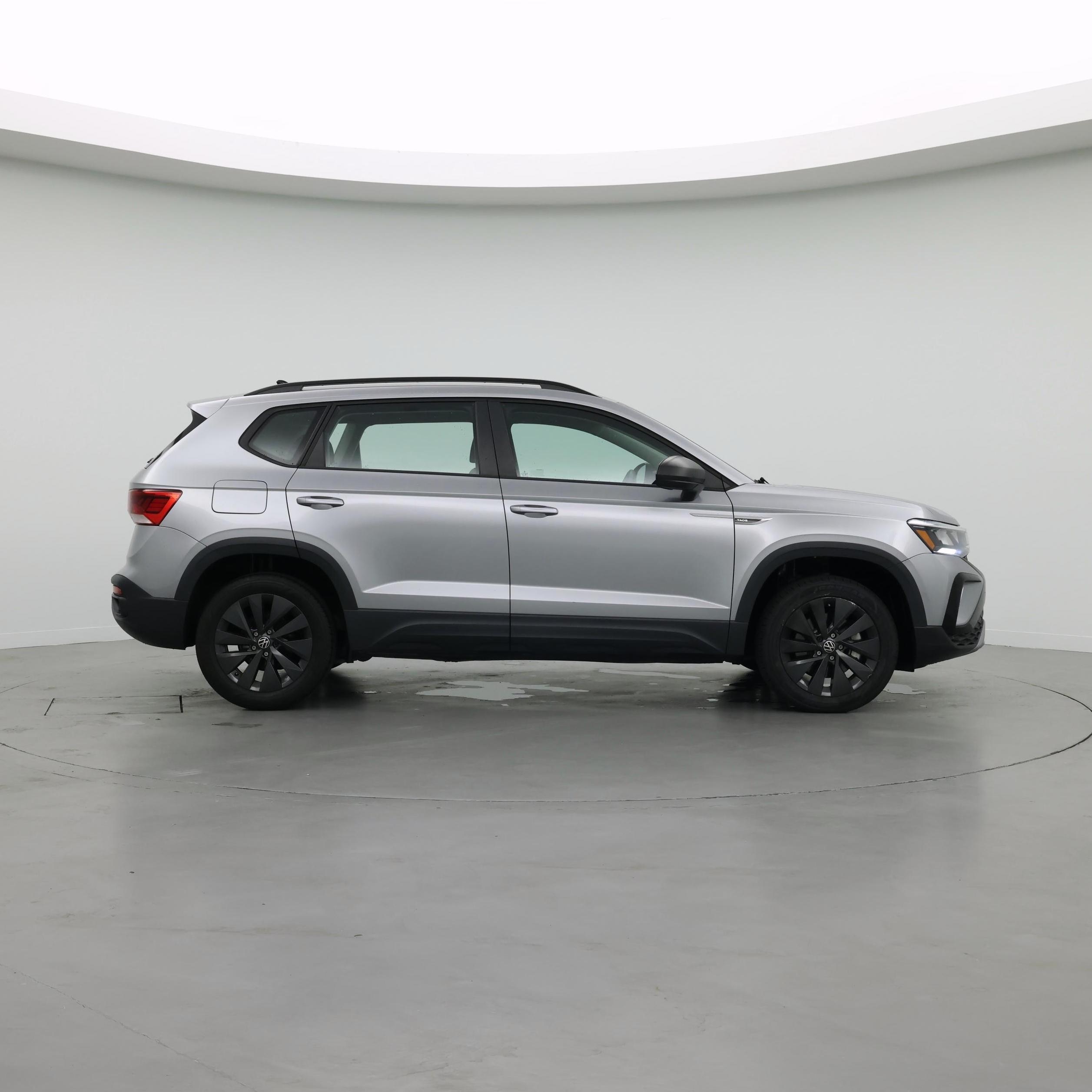 Thumbnail: 2023 Volkswagen Taos - 7