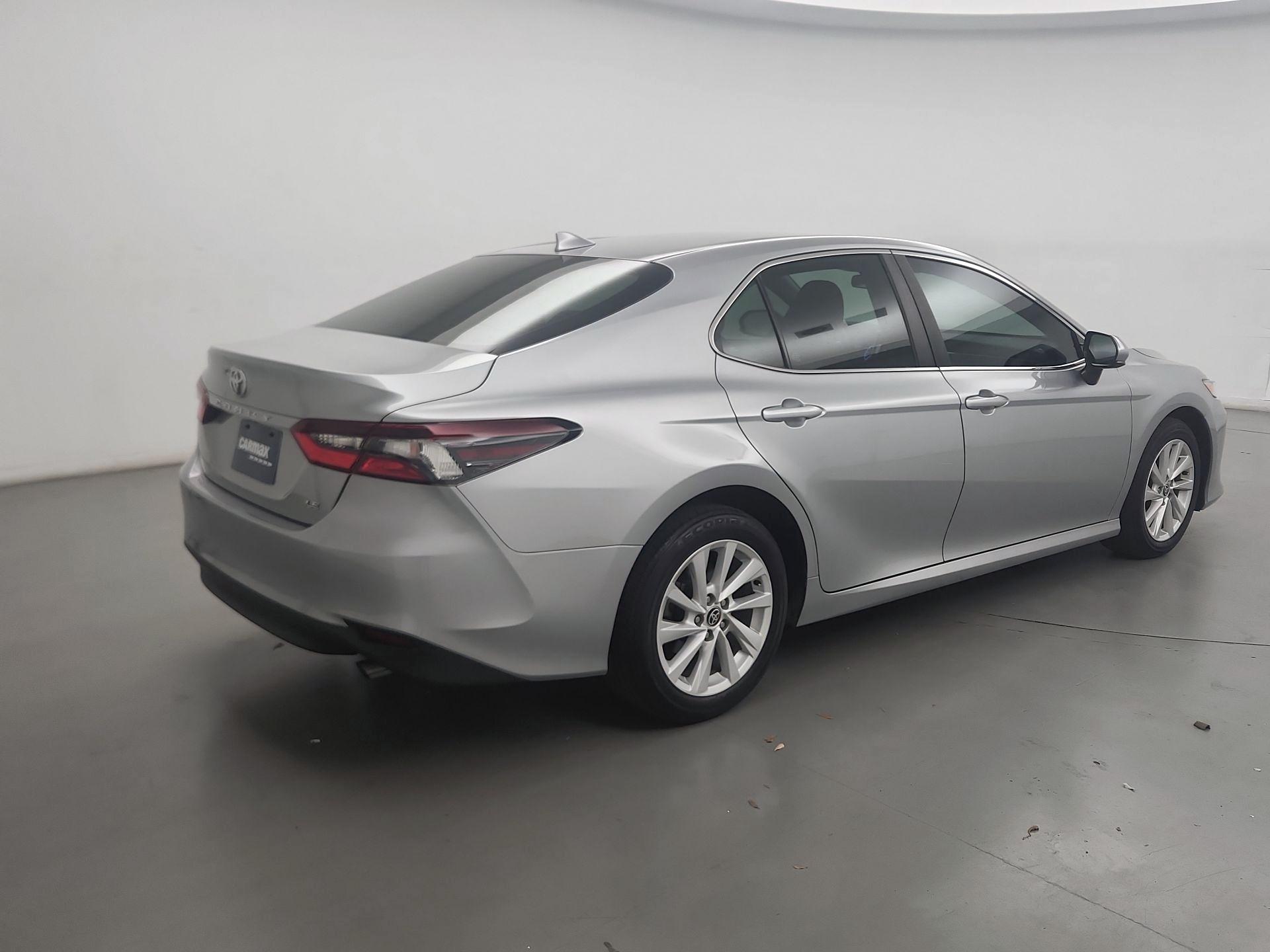 Thumbnail: 2022 Toyota Camry - 5