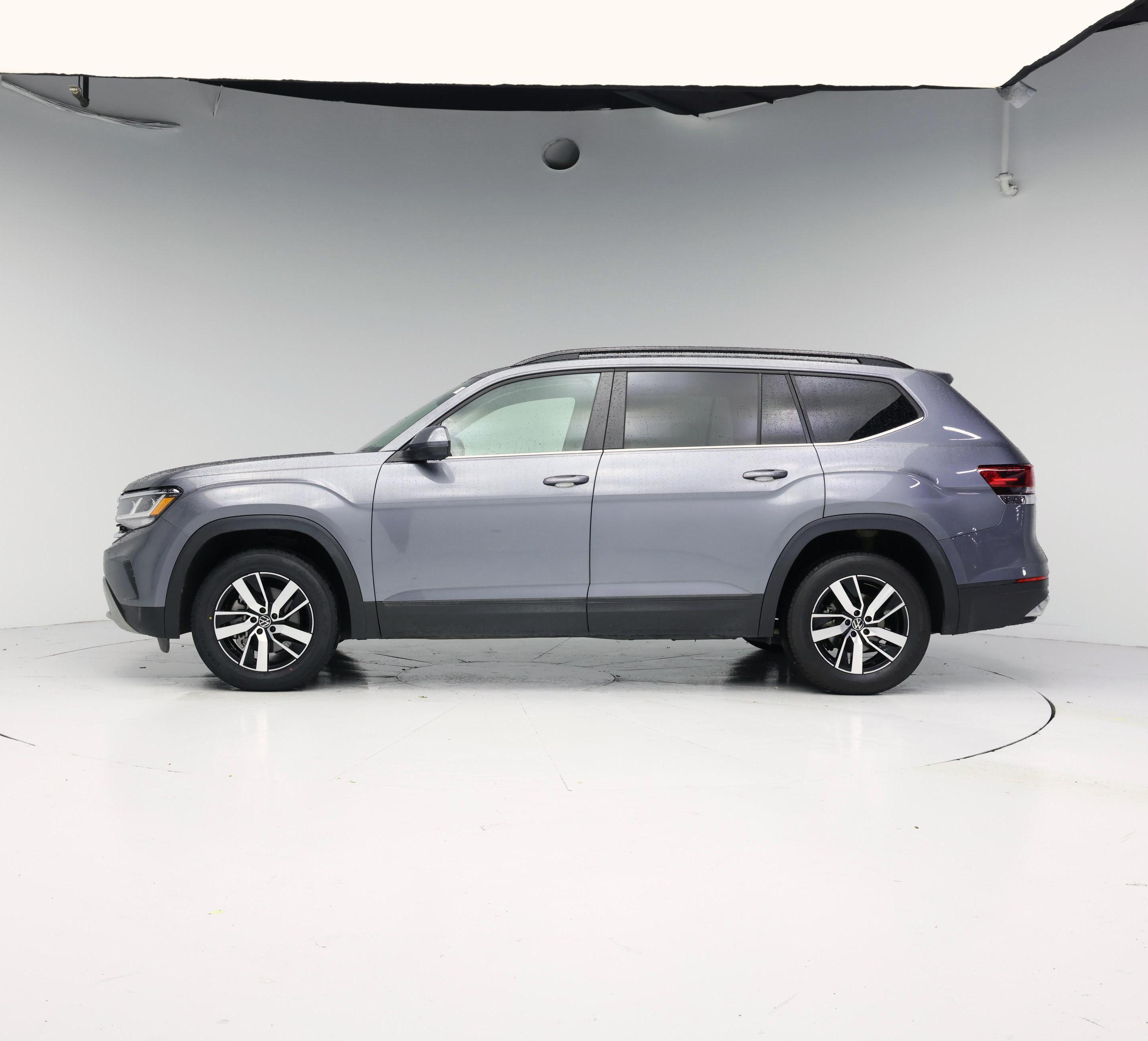 Thumbnail: 2021 Volkswagen Atlas - 3