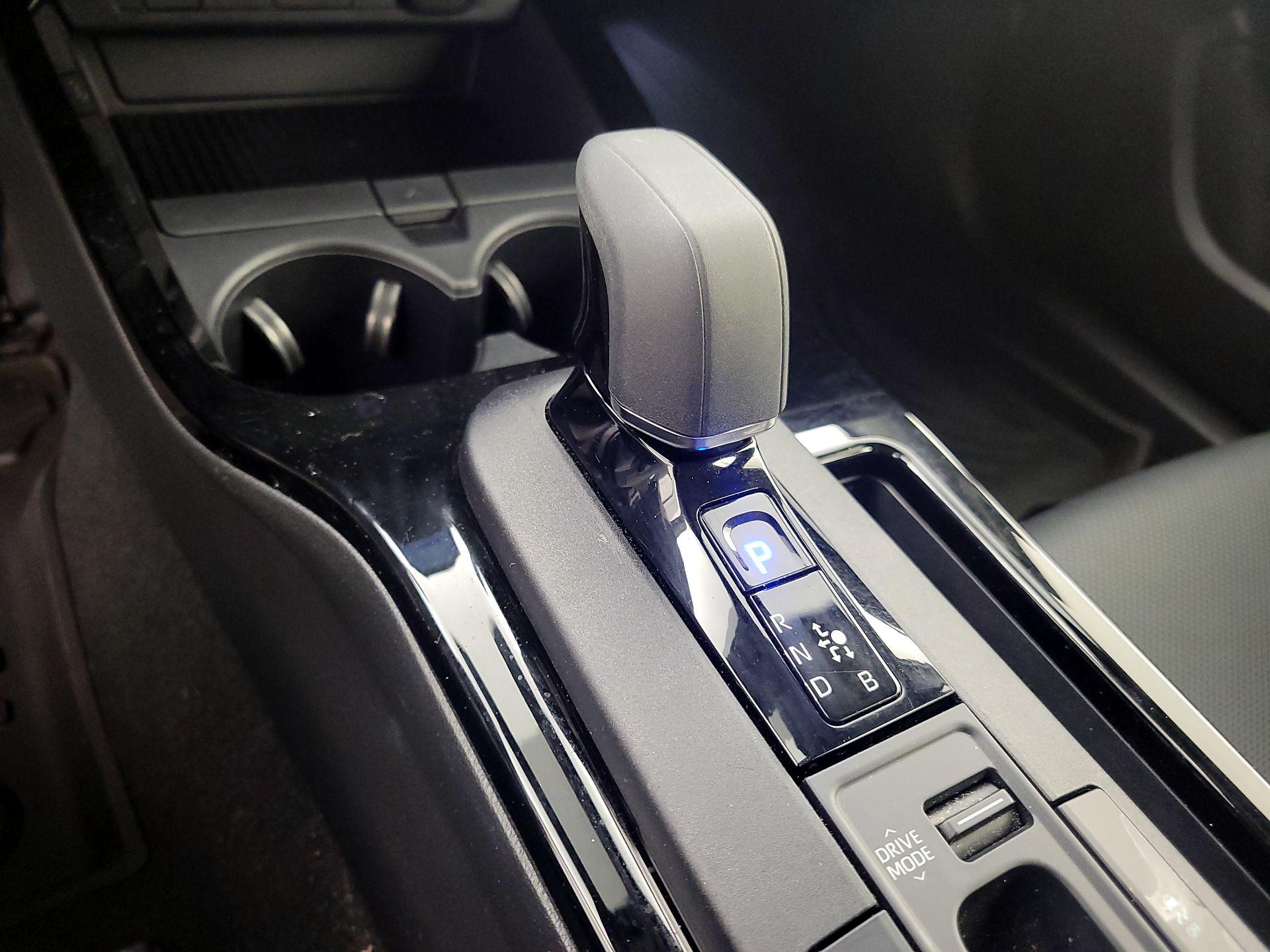 Thumbnail: 2023 Toyota Prius - 17