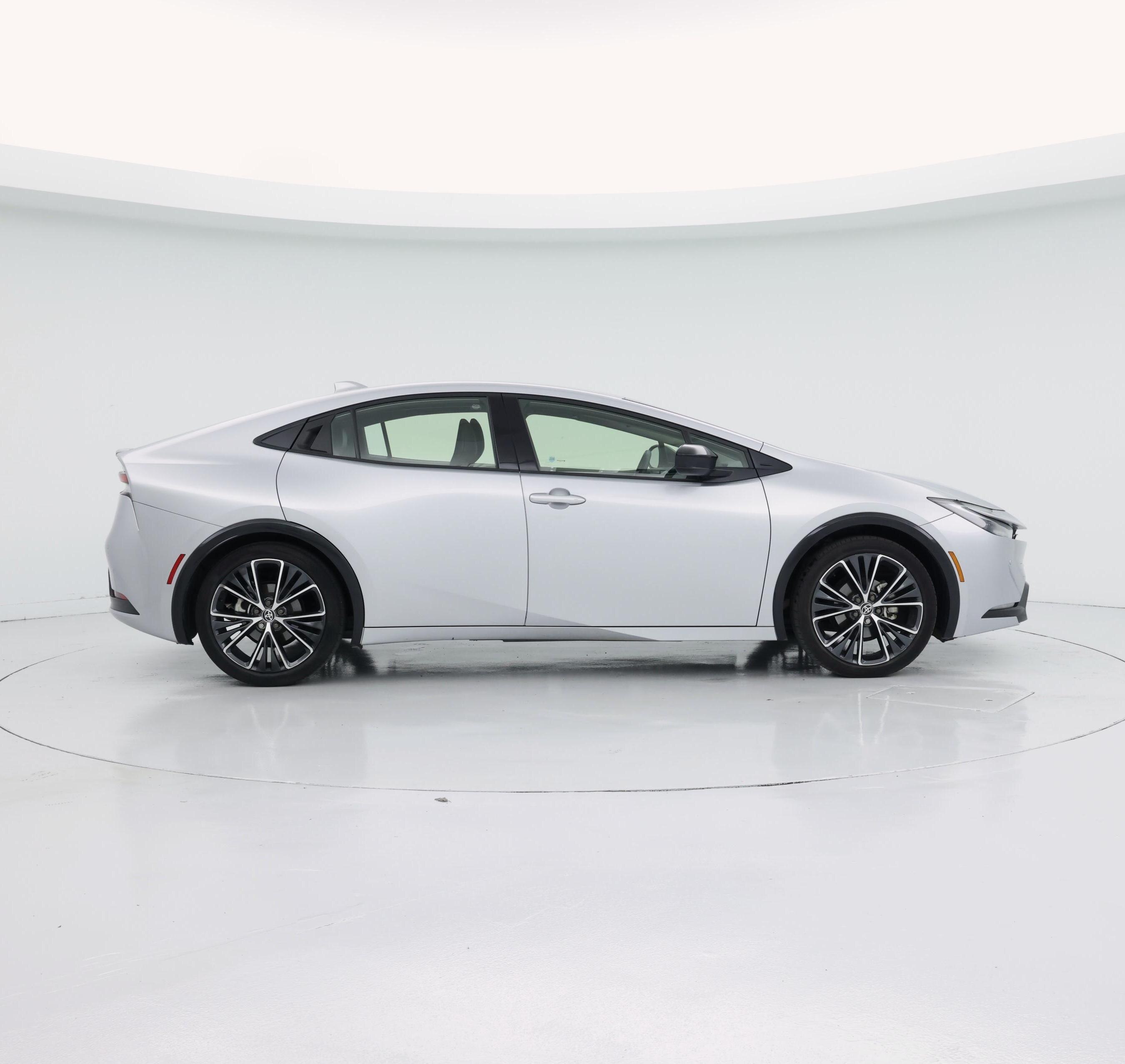 Thumbnail: 2023 Toyota Prius - 7