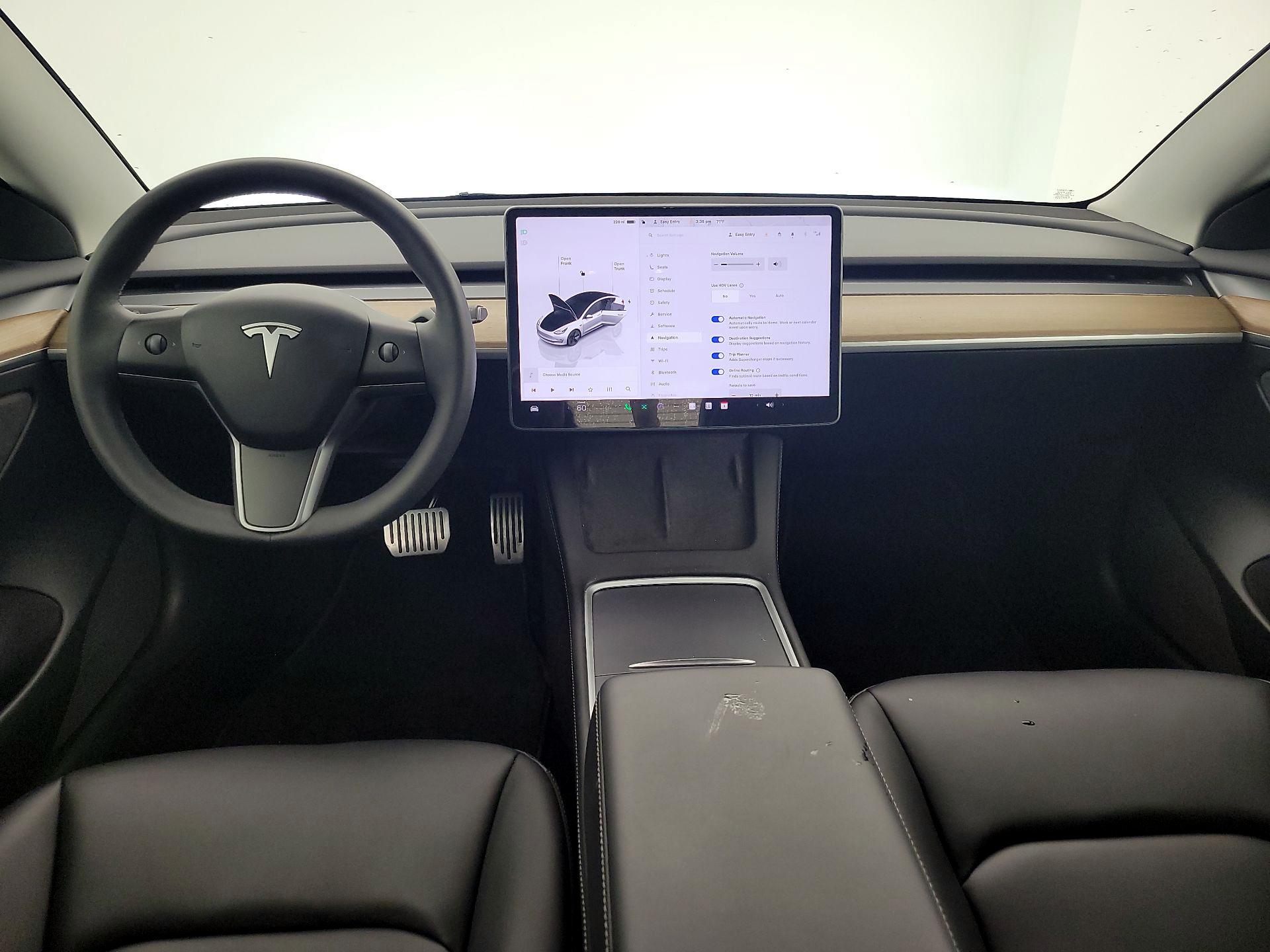 Thumbnail: 2023 Tesla Model 3 - 9