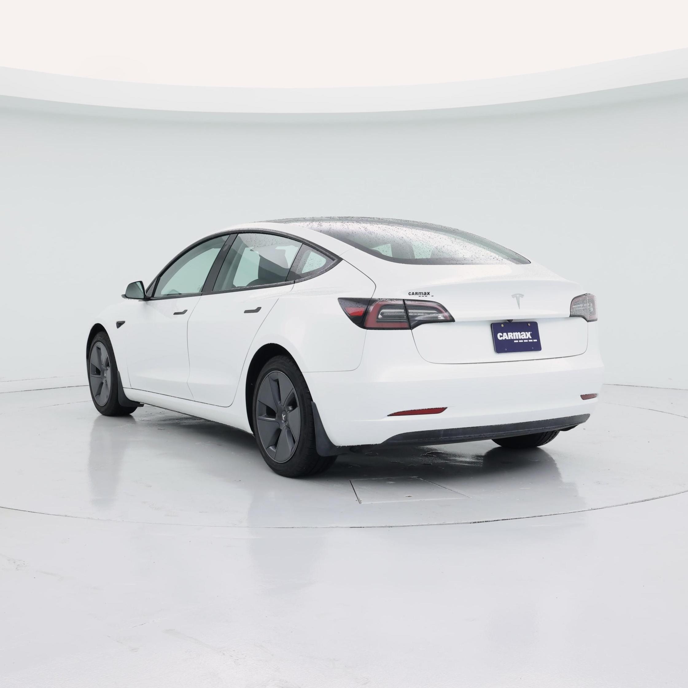 Thumbnail: 2023 Tesla Model 3 - 2