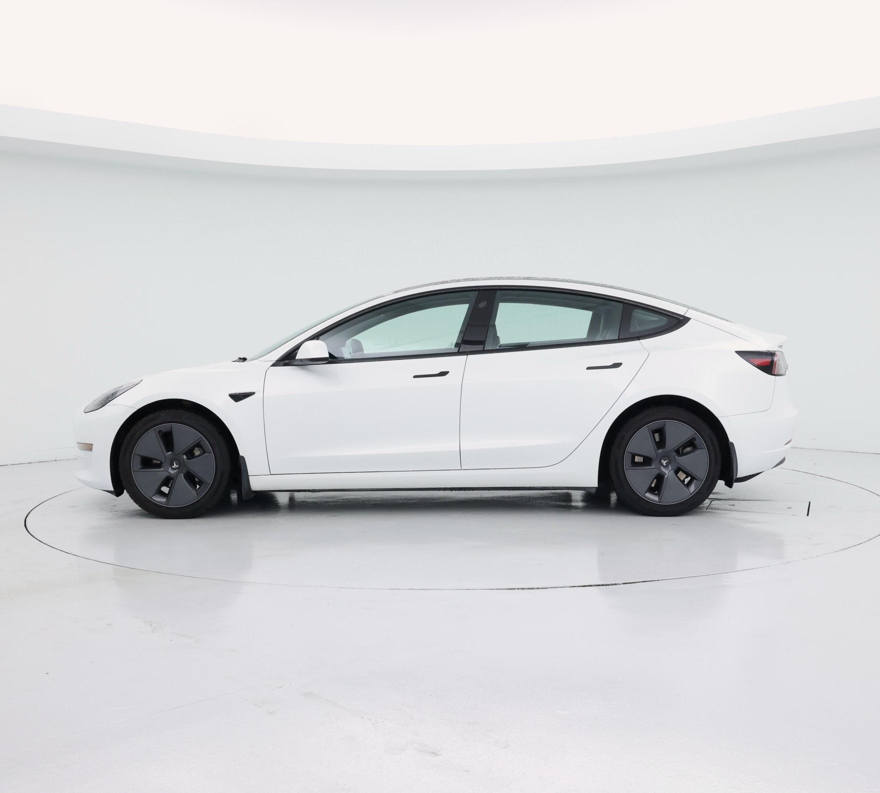 Thumbnail: 2023 Tesla Model 3 - 3