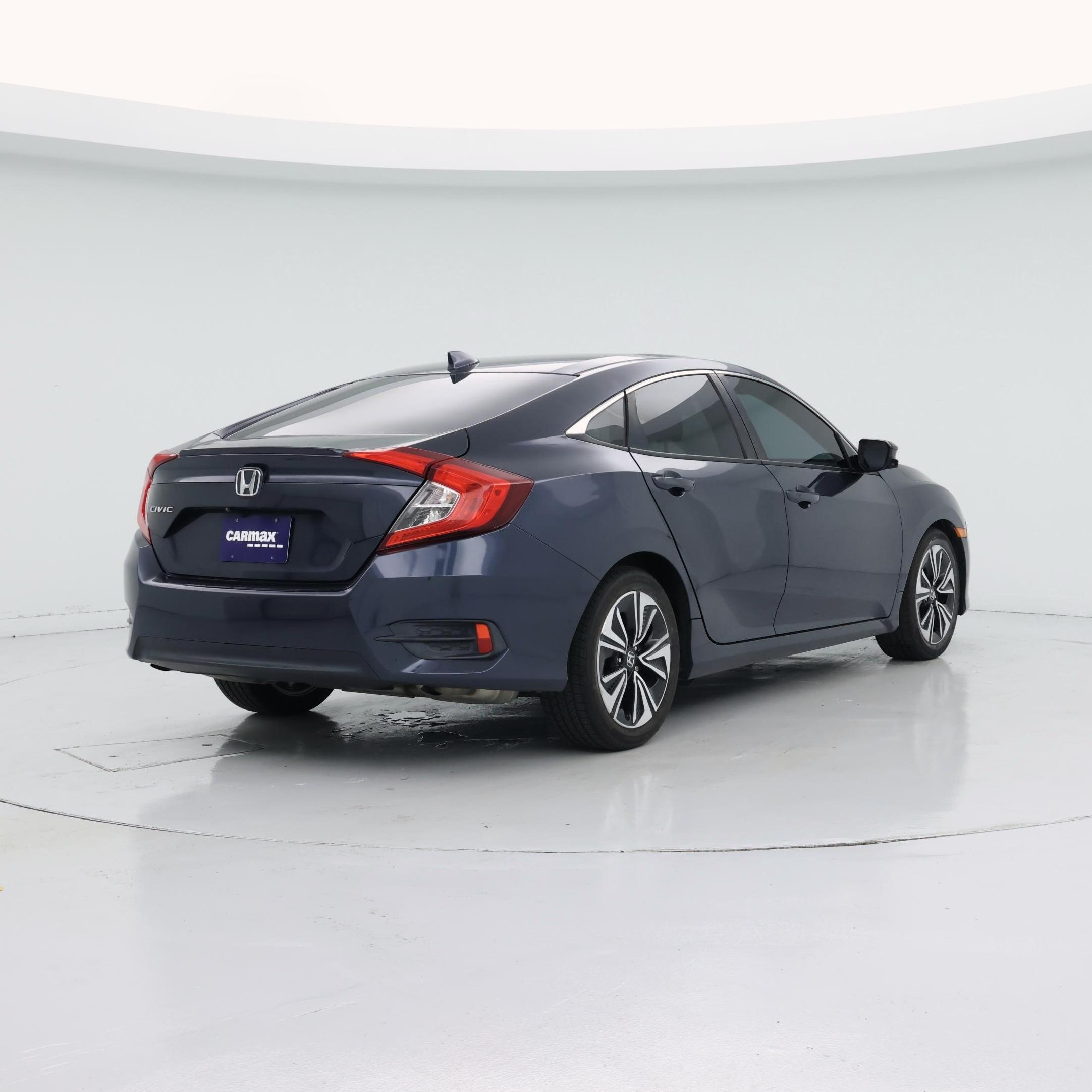 Thumbnail: 2016 Honda Civic - 8
