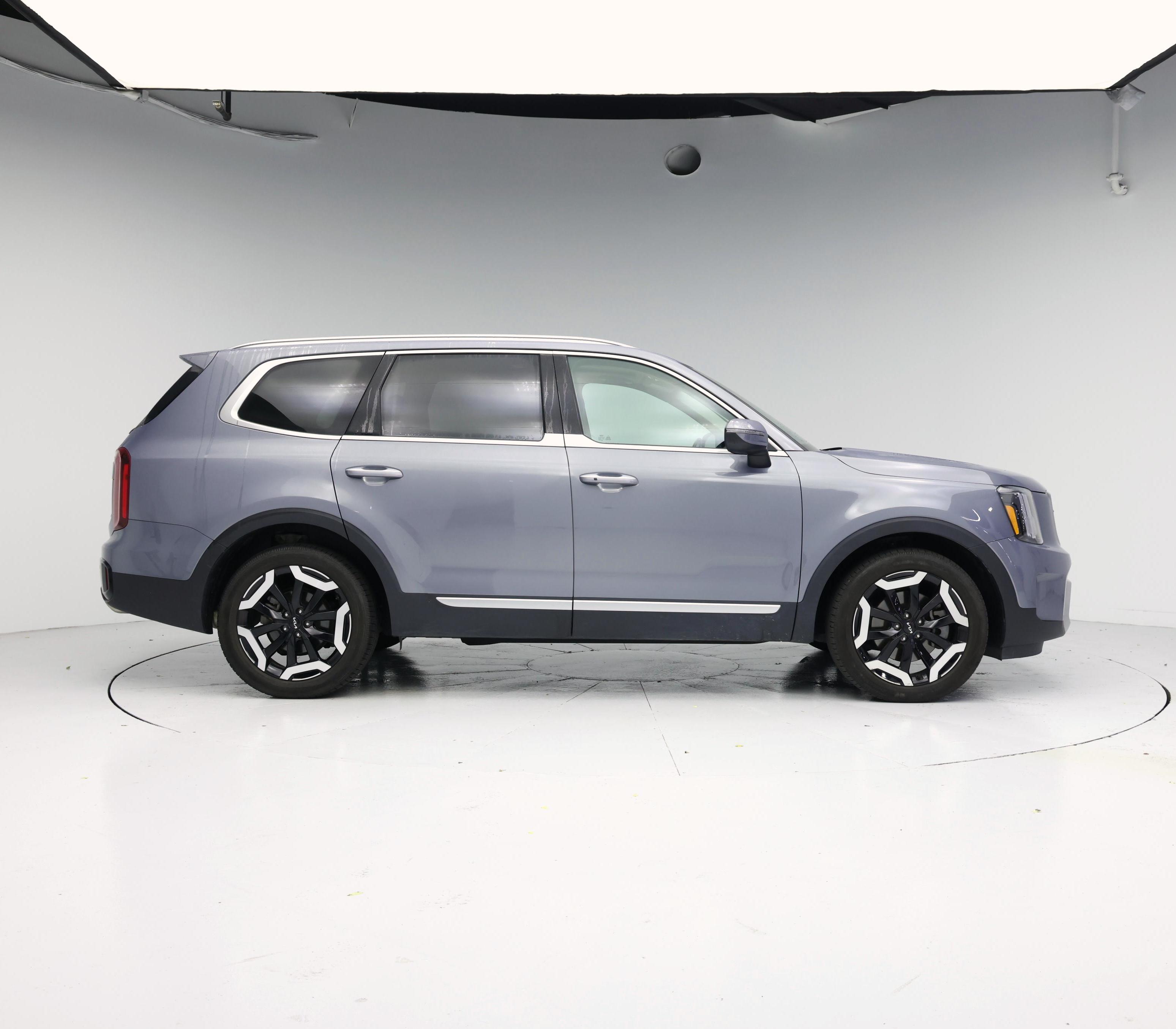 Thumbnail: 2023 Kia Telluride - 7