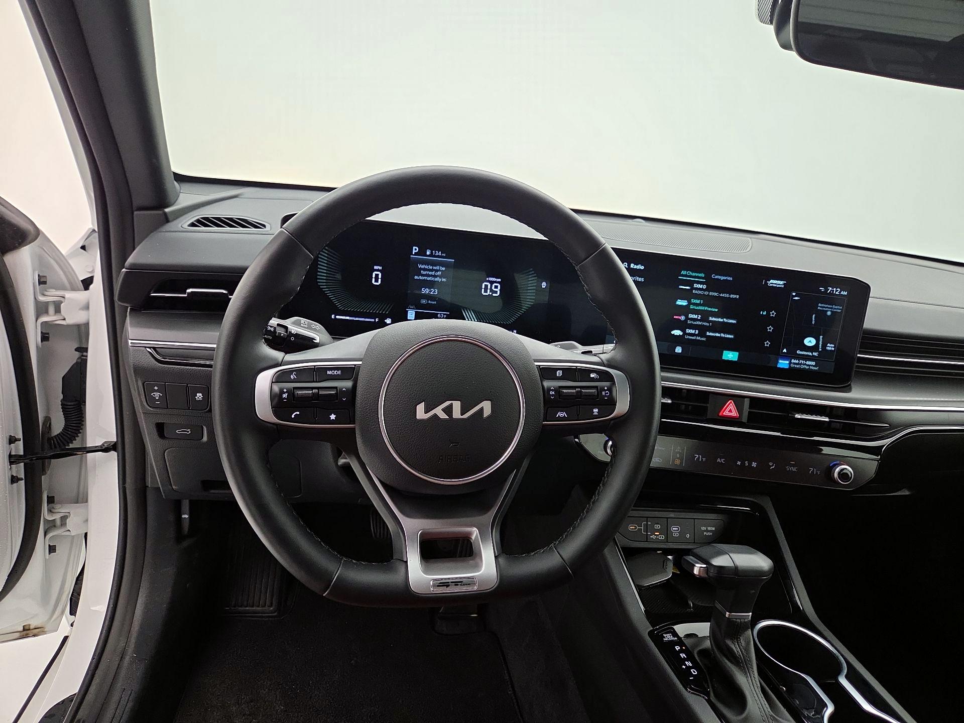 Thumbnail: 2026 Kia K5 - 10