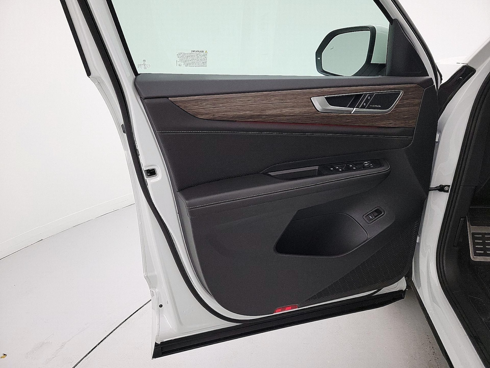 2026 Volkswagen Atlas SEL Premium R-Line - Photo 13