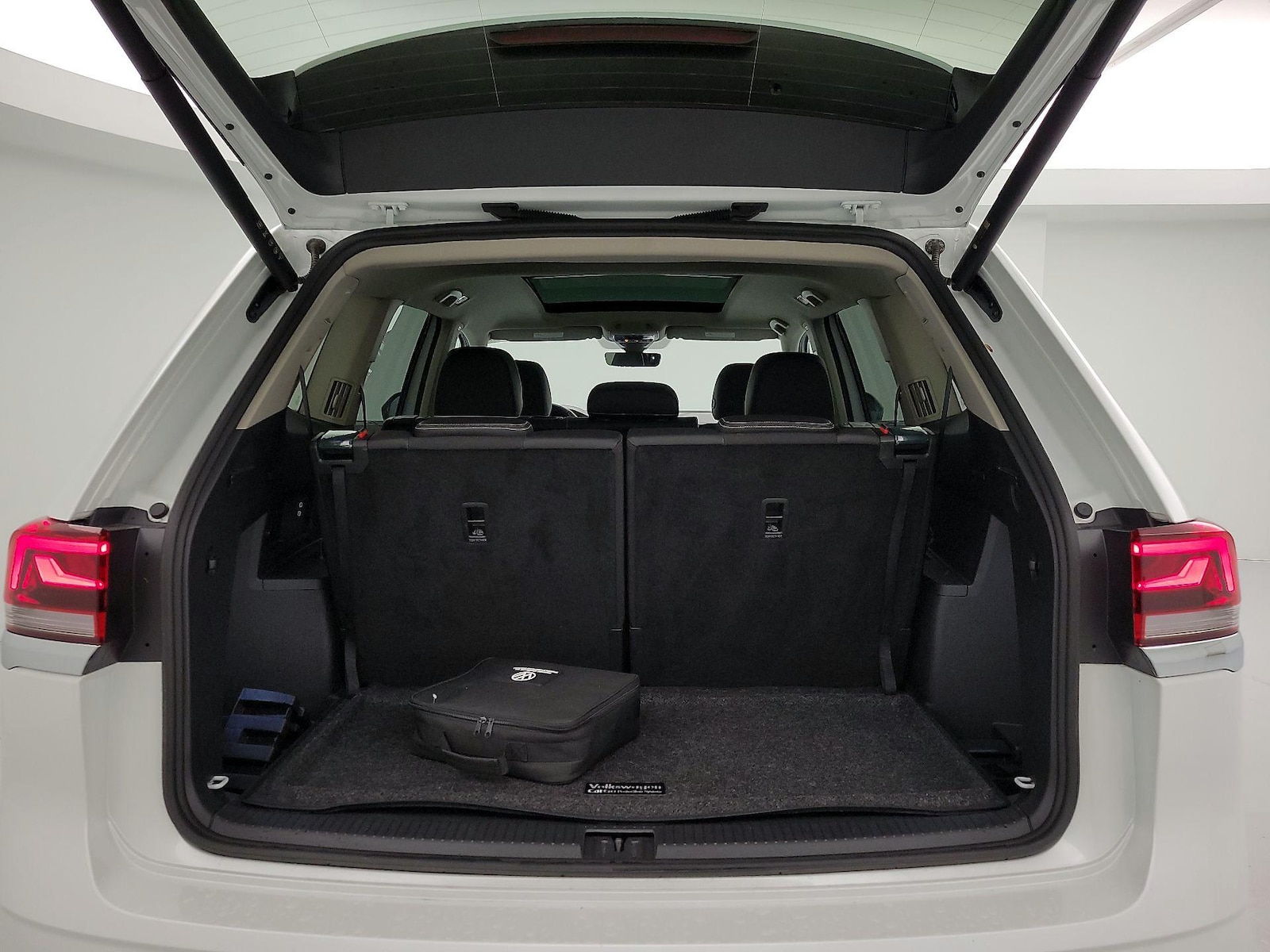 2026 Volkswagen Atlas SEL Premium R-Line - Photo 24