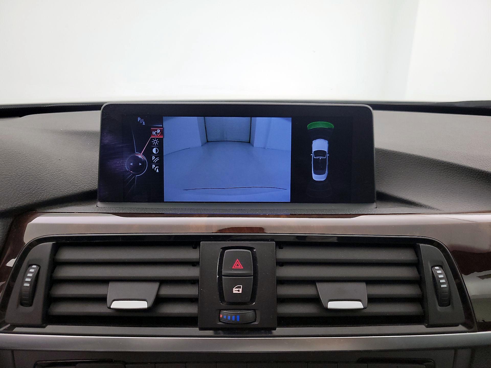 Thumbnail: 2015 BMW 4 Series - 15