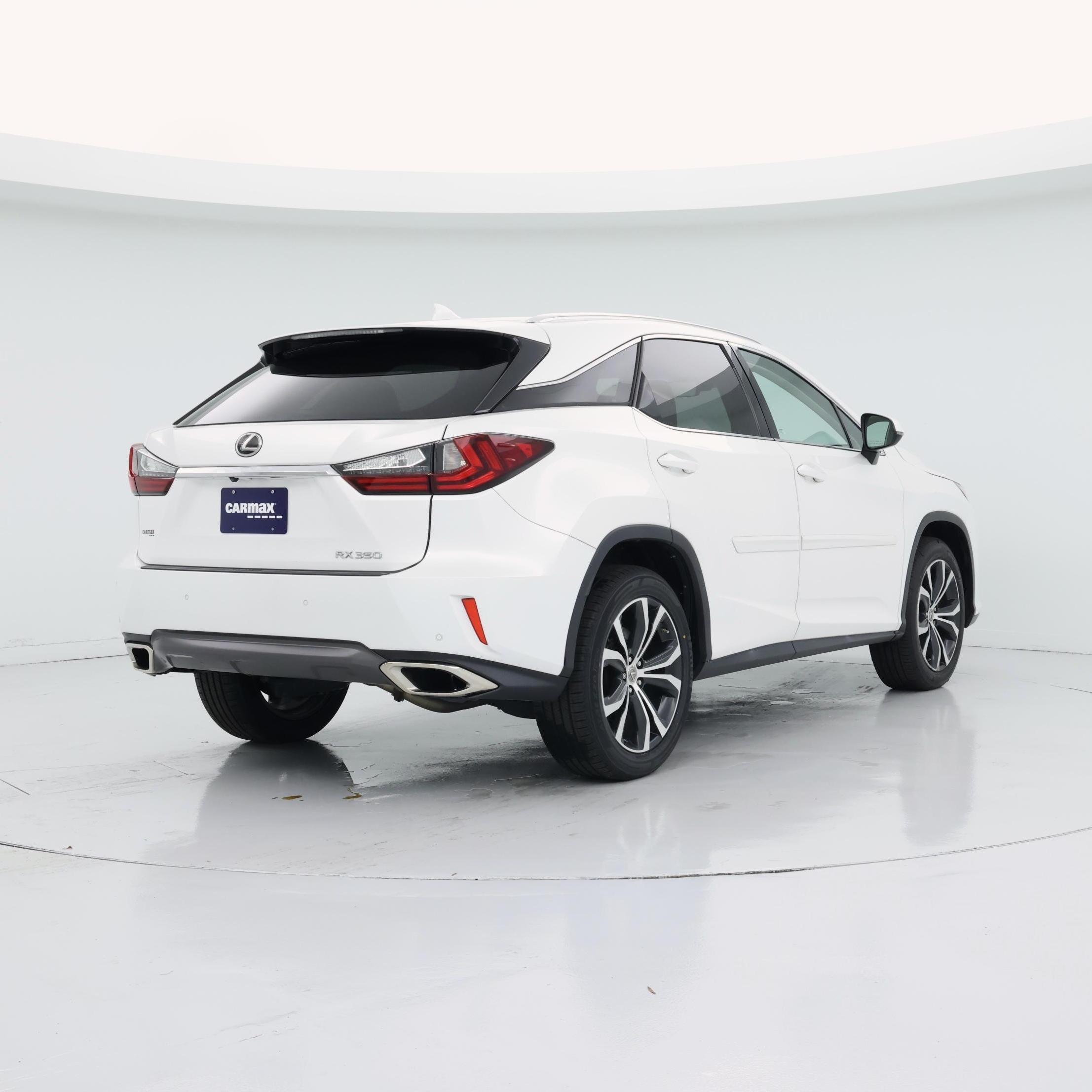 Thumbnail: 2016 Lexus RX - 8