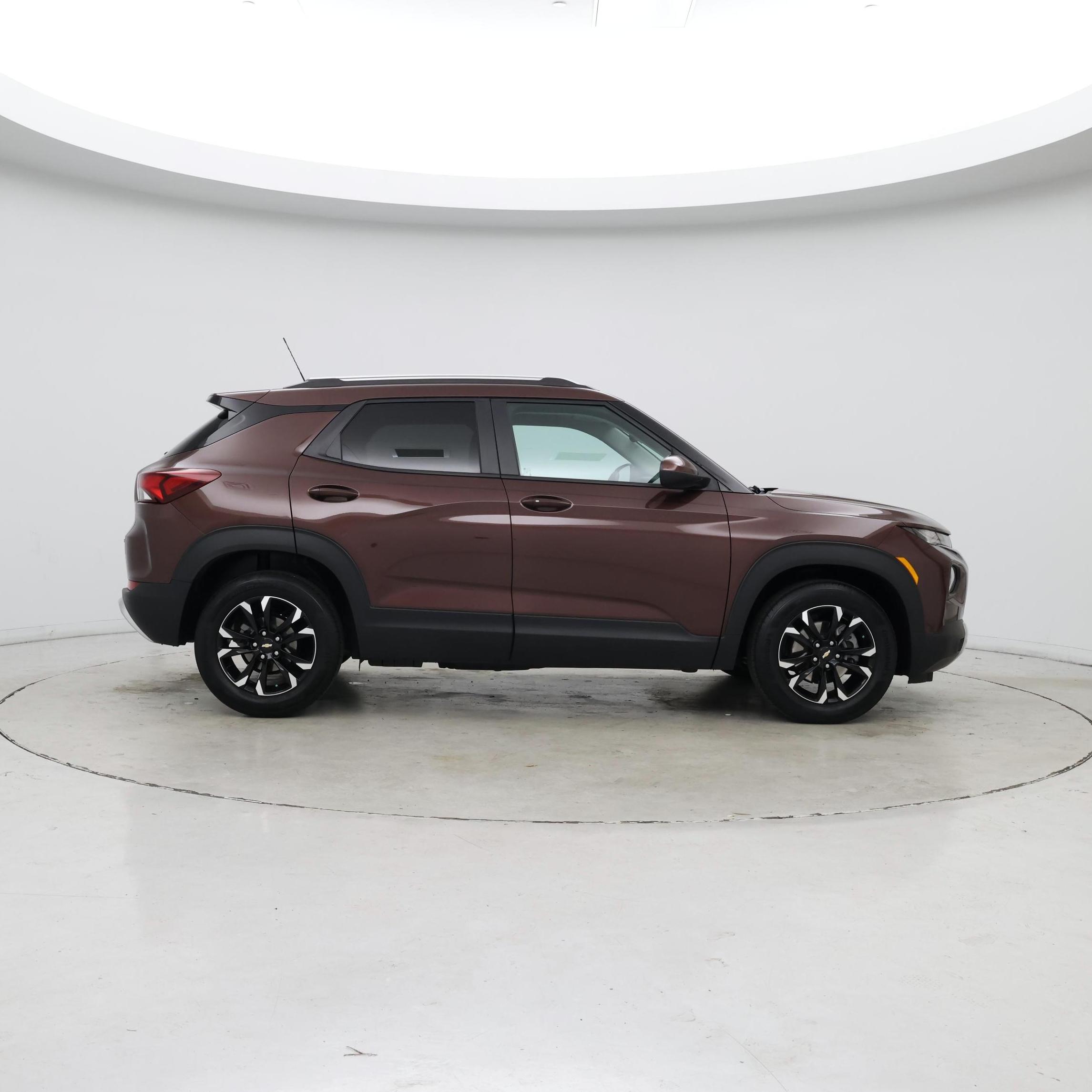 Thumbnail: 2023 Chevrolet TrailBlazer - 7